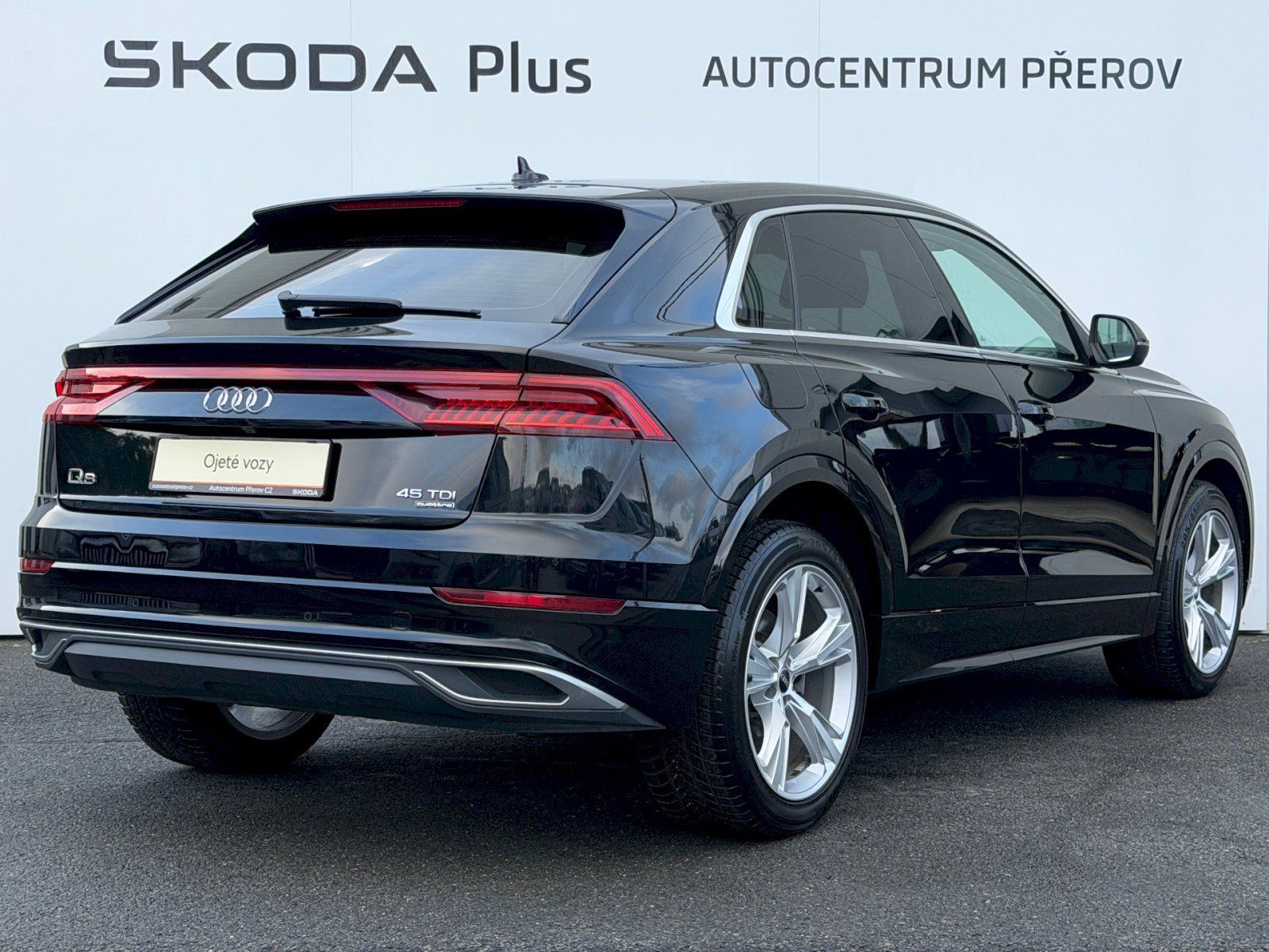 Audi Q8, 45 TDI 170kW Quattro - fotka 2
