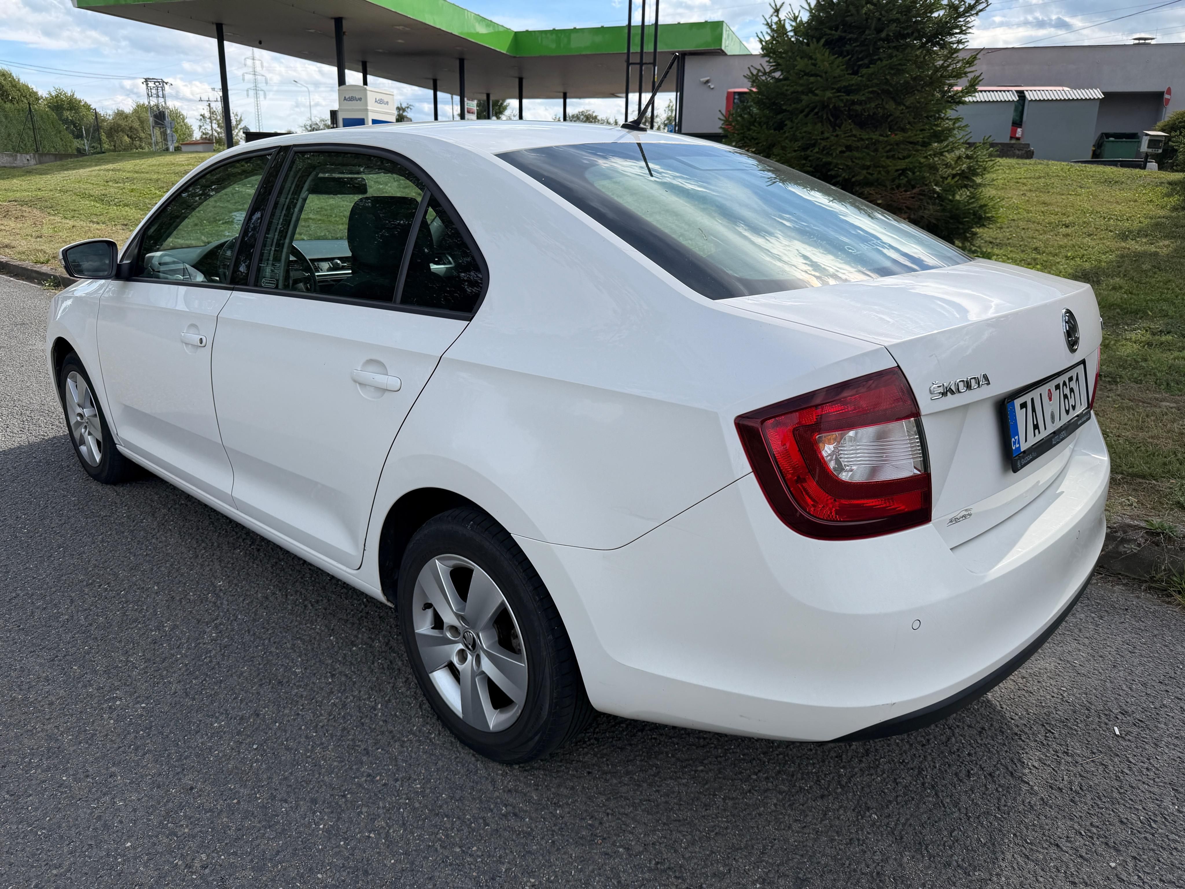 Škoda Rapid, 1.0TSi-manuál,klima,vyhř.sedač - fotka 3