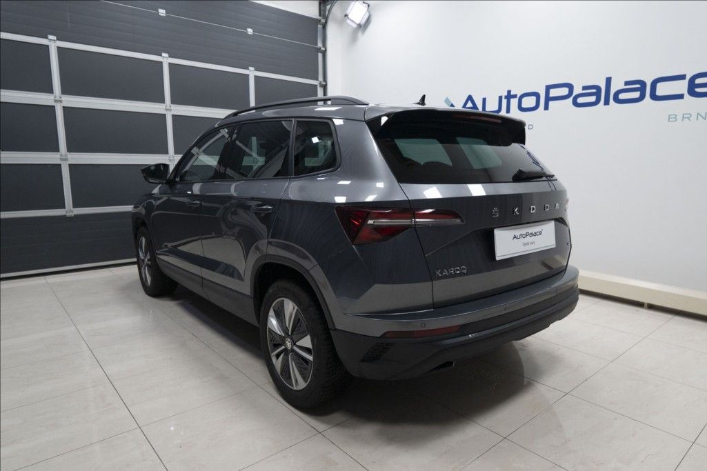 Škoda Karoq, 2,0 TDI DSG 4x4 NAVI KAMERA ČR - fotka 6