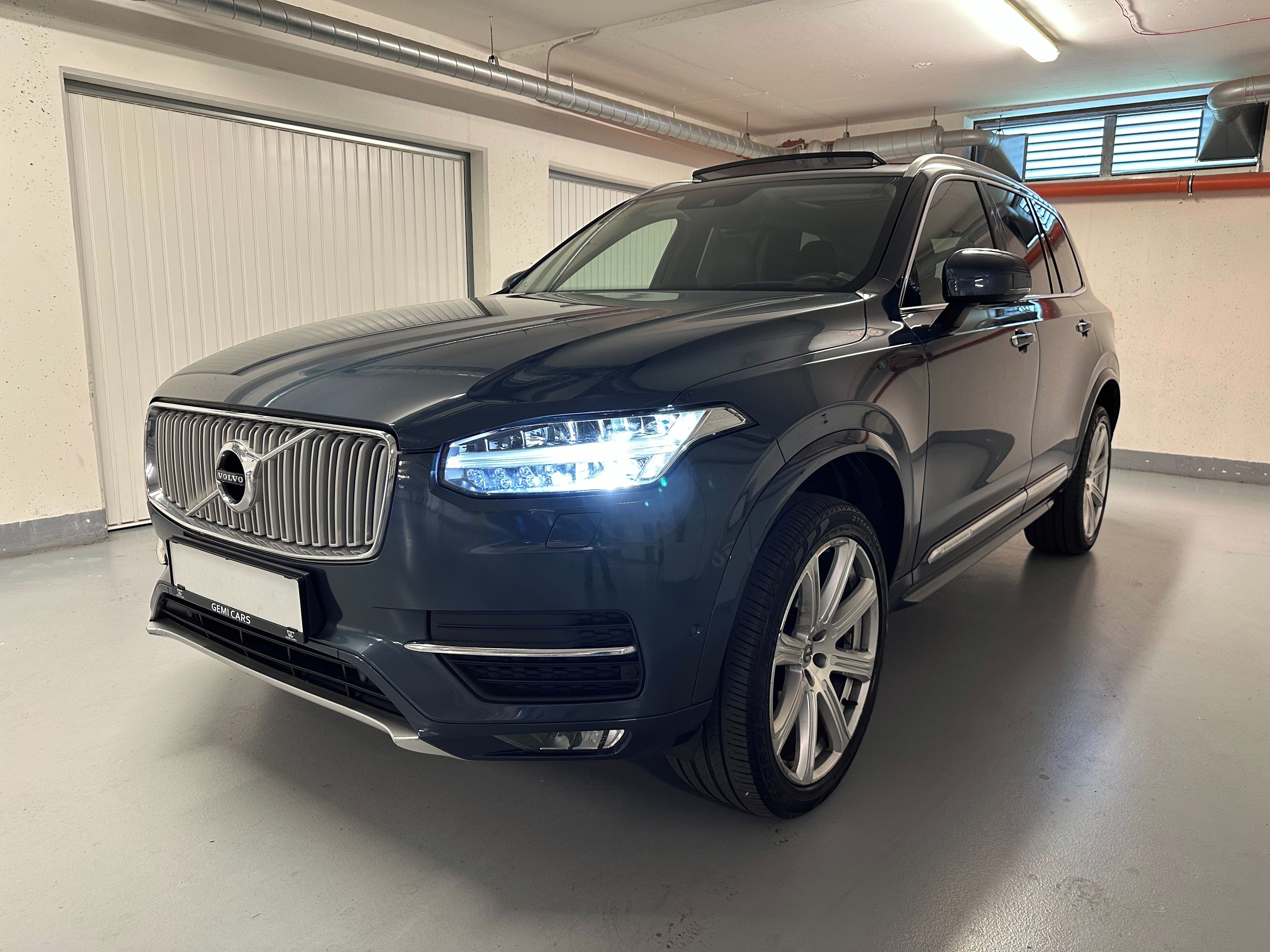 Volvo XC90, T6 INSCRIPTION AWD VZDUCH B/W - fotka 4