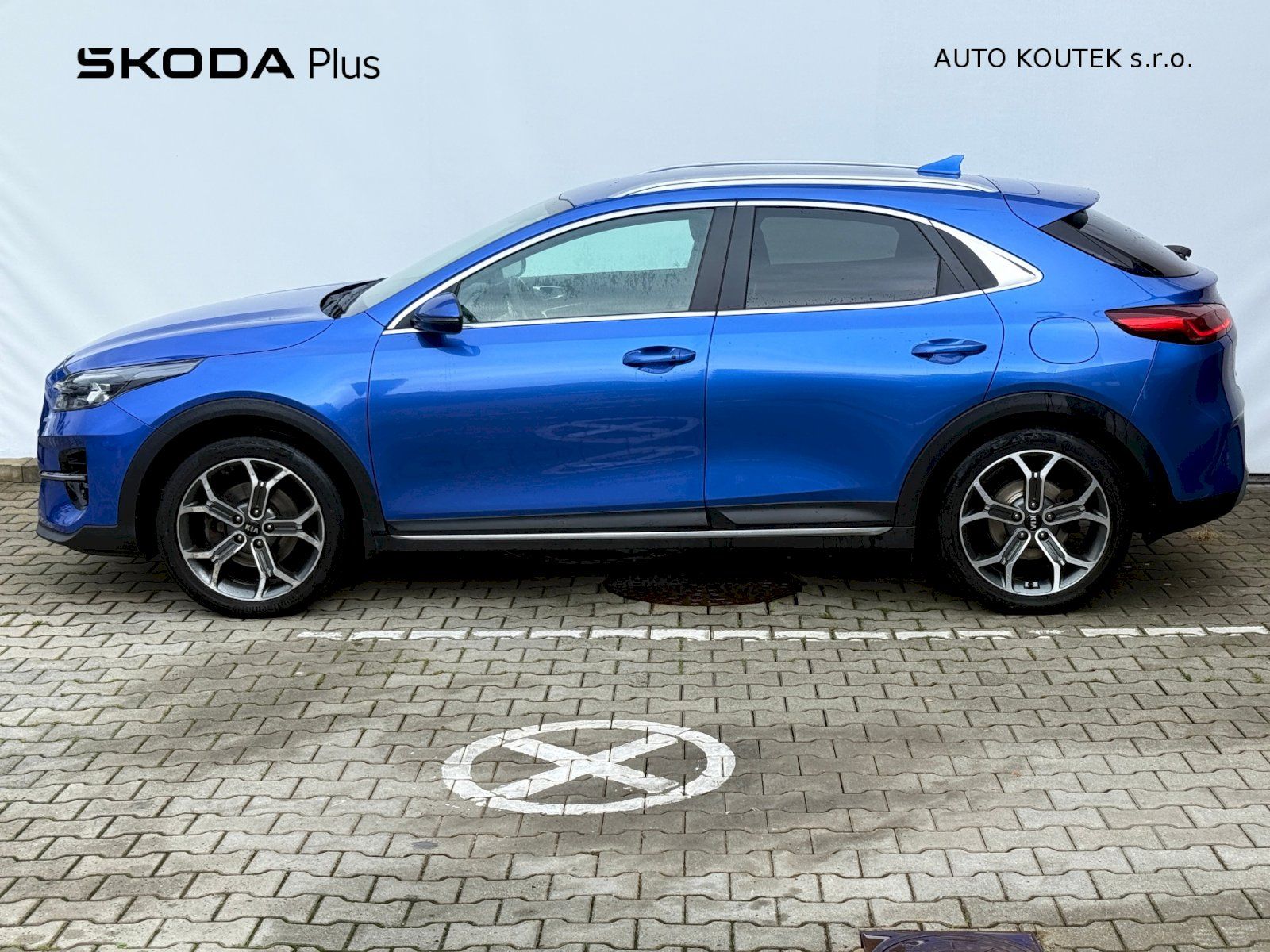 Kia XCee´d, 1.4 TGD-I 103kW/140PS - fotka 3