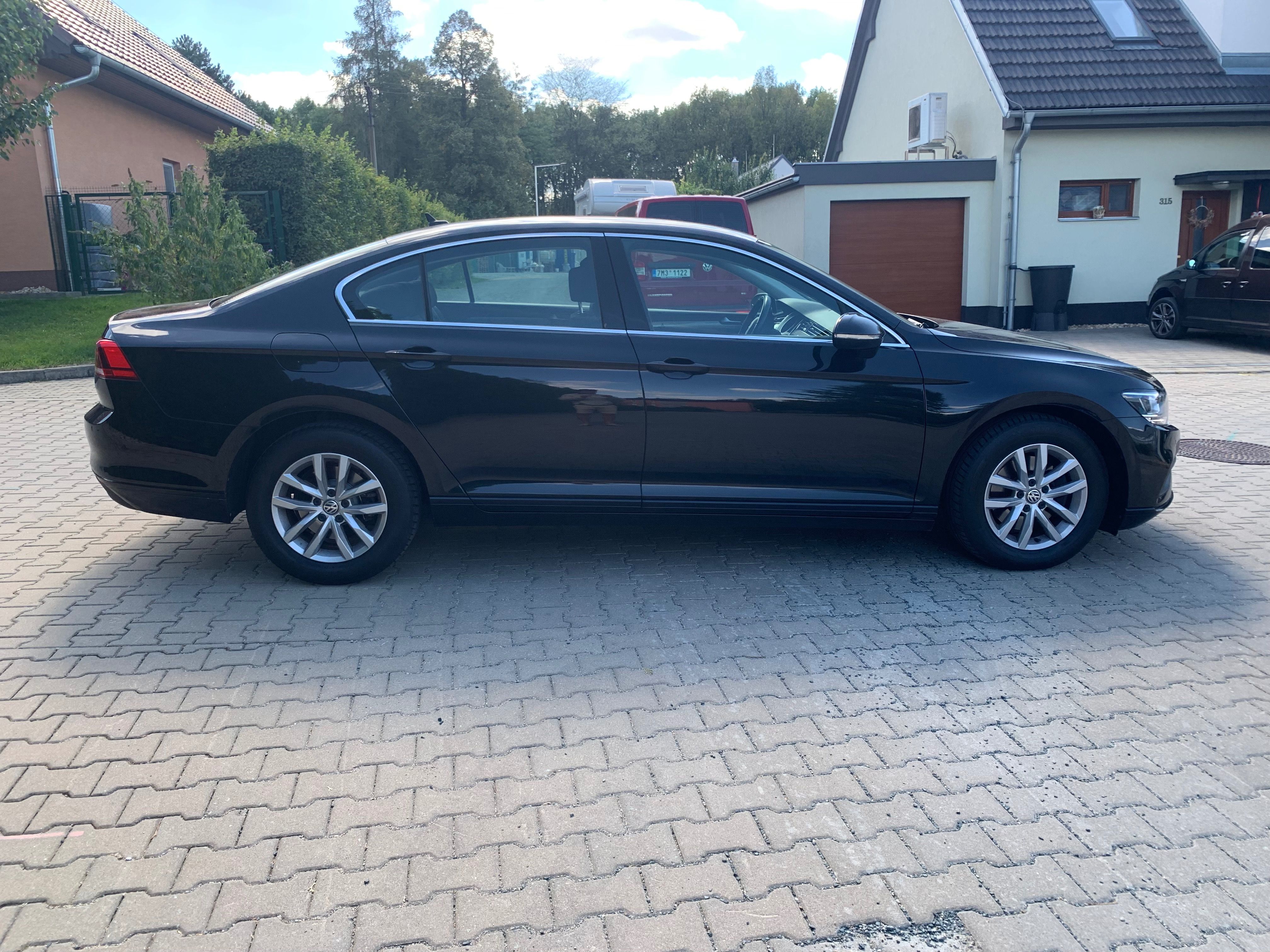 Volkswagen Passat - fotka 5