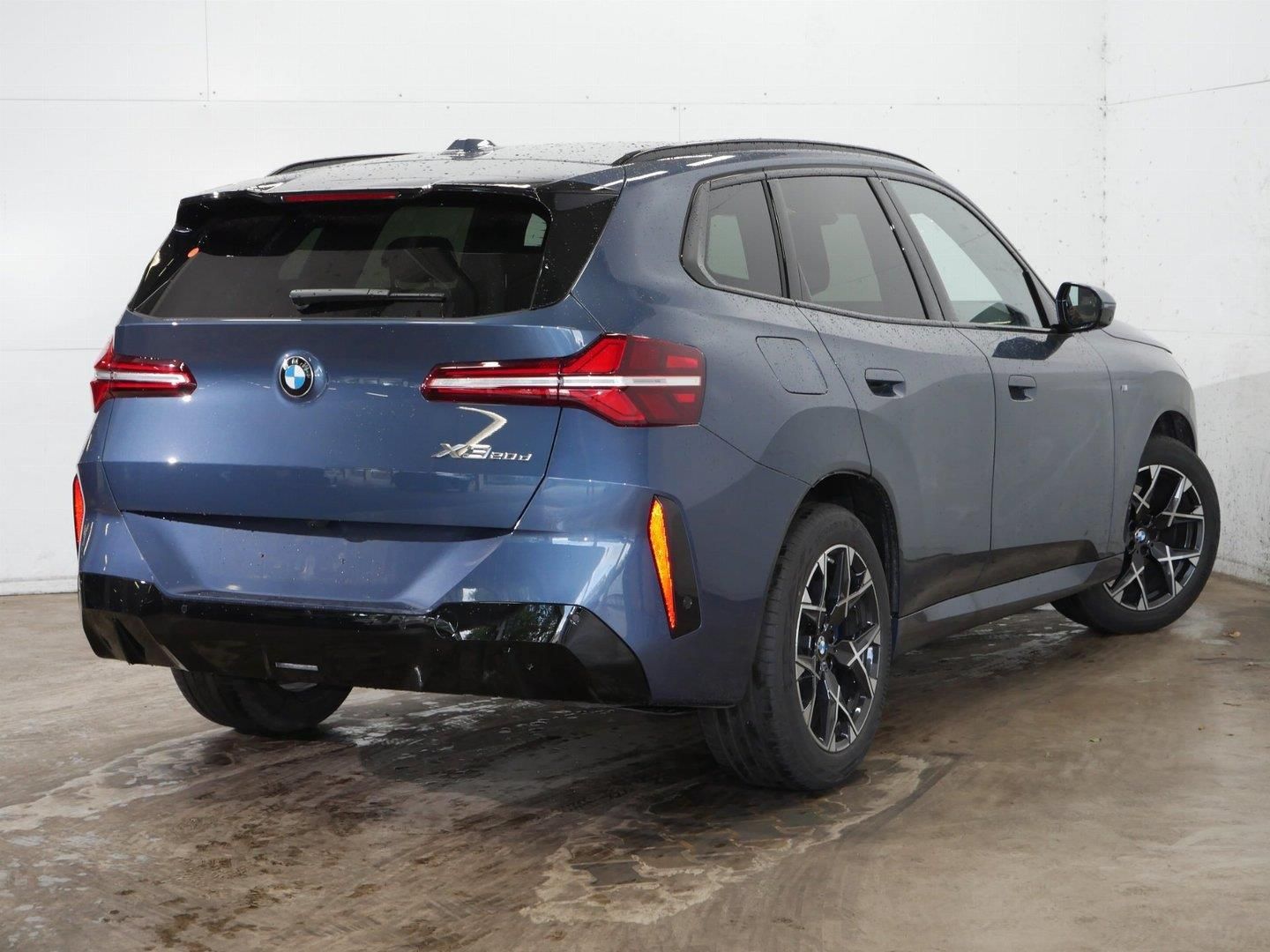 BMW X3, X3 20d xDrive Tažné Nezávislé - fotka 4