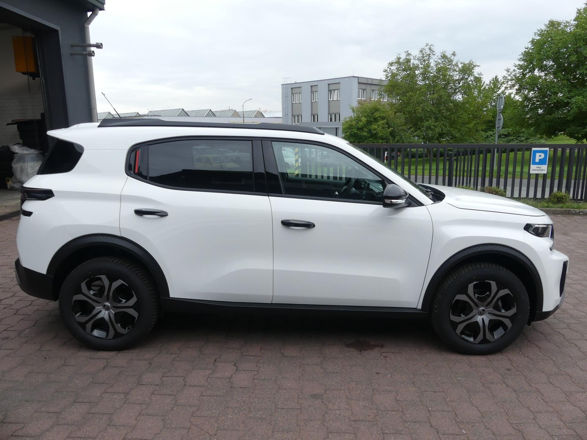 Citroën C3 Aircross, PLUS Turbo 100k Manual - fotka 4