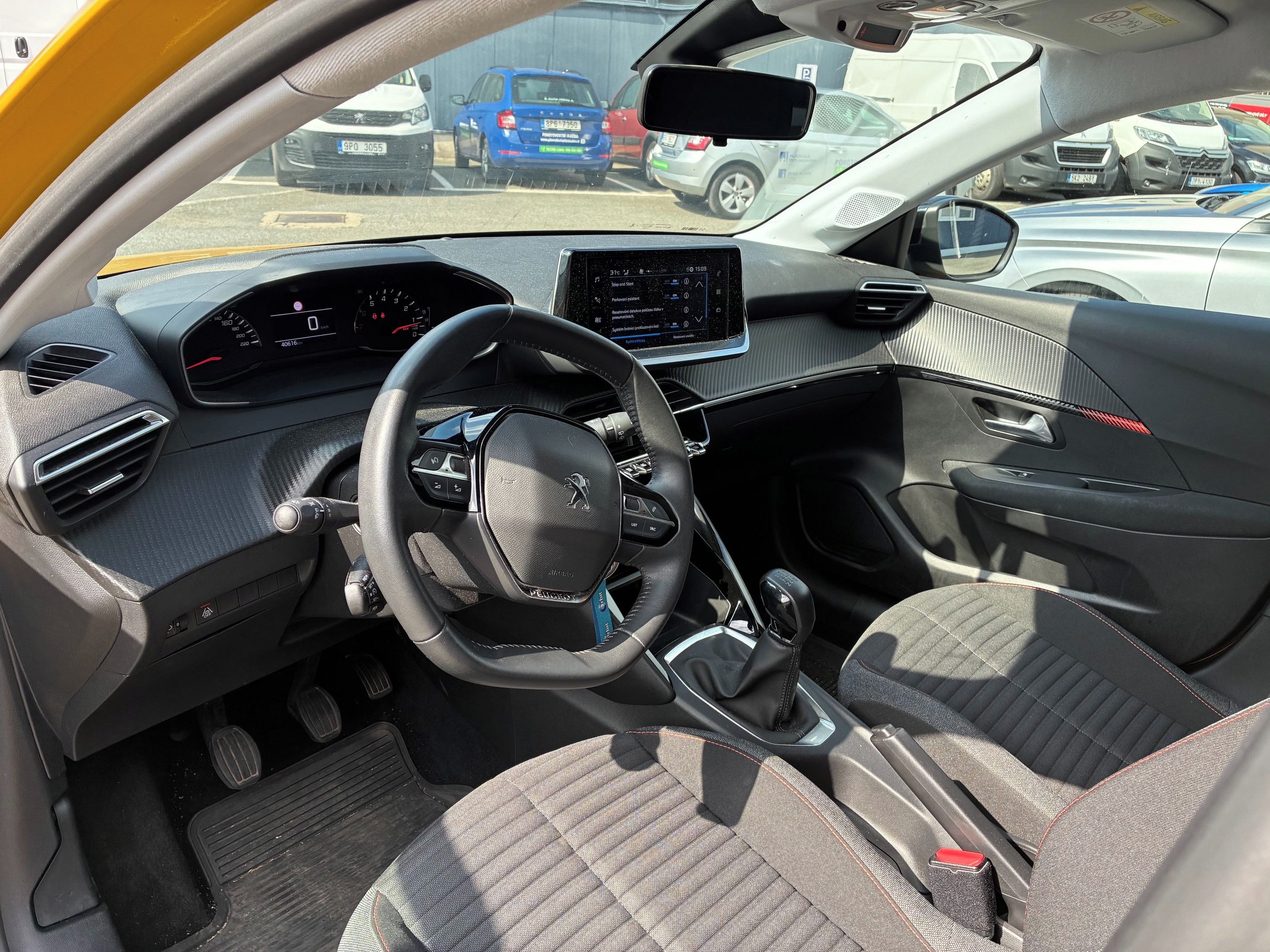 Peugeot 208, 1,2 PureTech Active Pack 75k - fotka 6