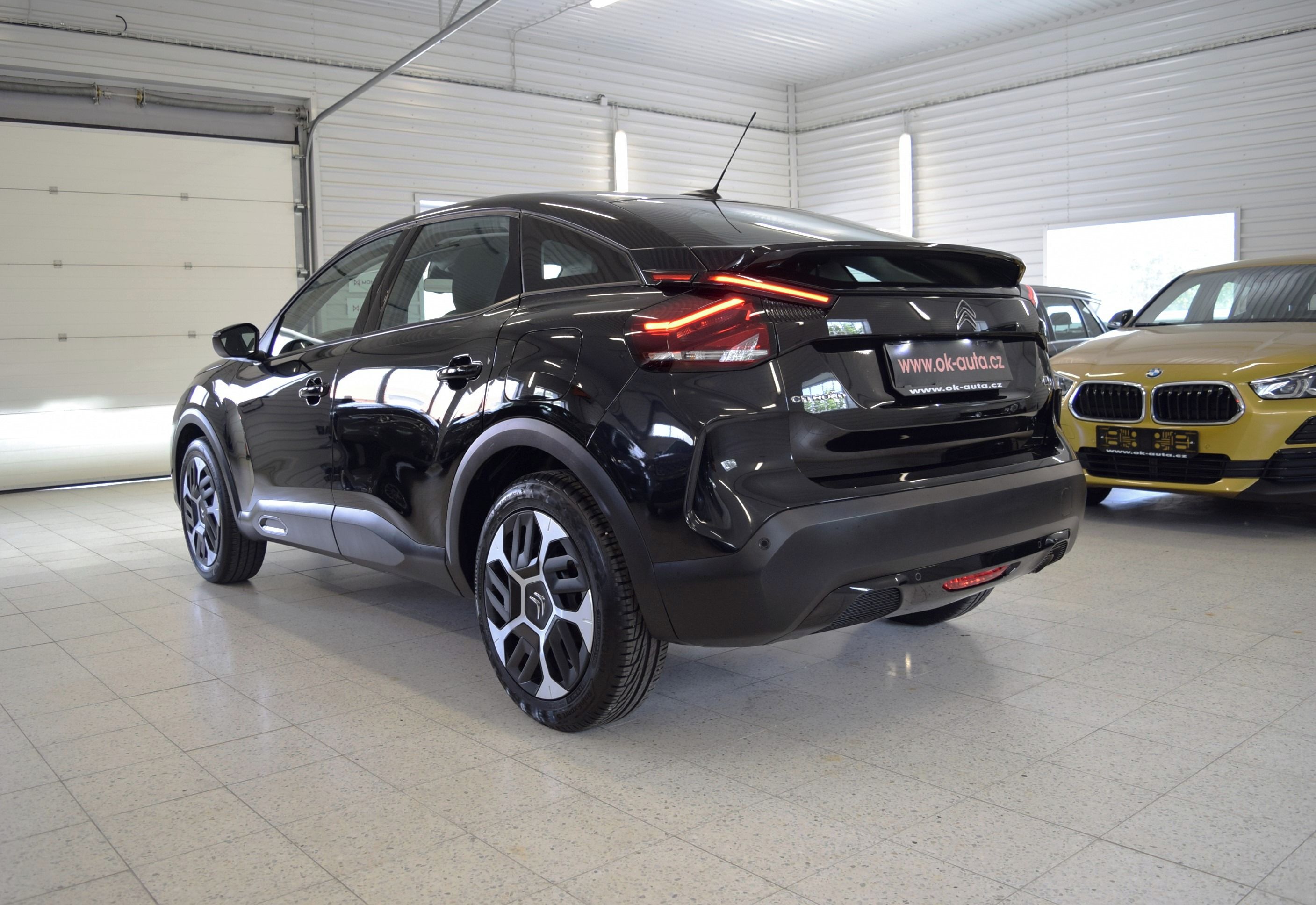 Citroën C4, 1.2 PURETECH FEEL-DPH - fotka 3
