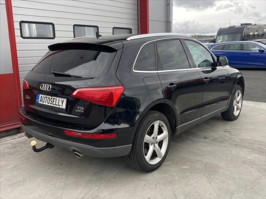 Audi Q5, 3,0 TDI QUATTRO 176 kW TAŽNÉ - fotka 5