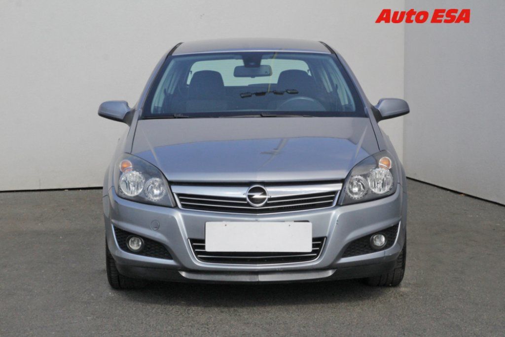 Opel Astra, 1.7 CDTI - fotka 2