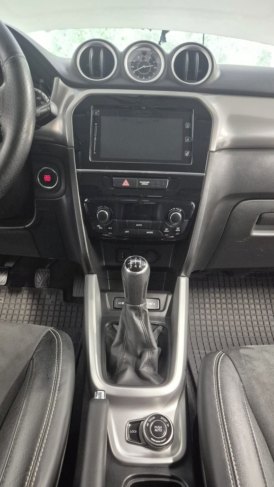 Suzuki Vitara, 1.6 16V COMFORT 4x4 1majitel - fotka 5
