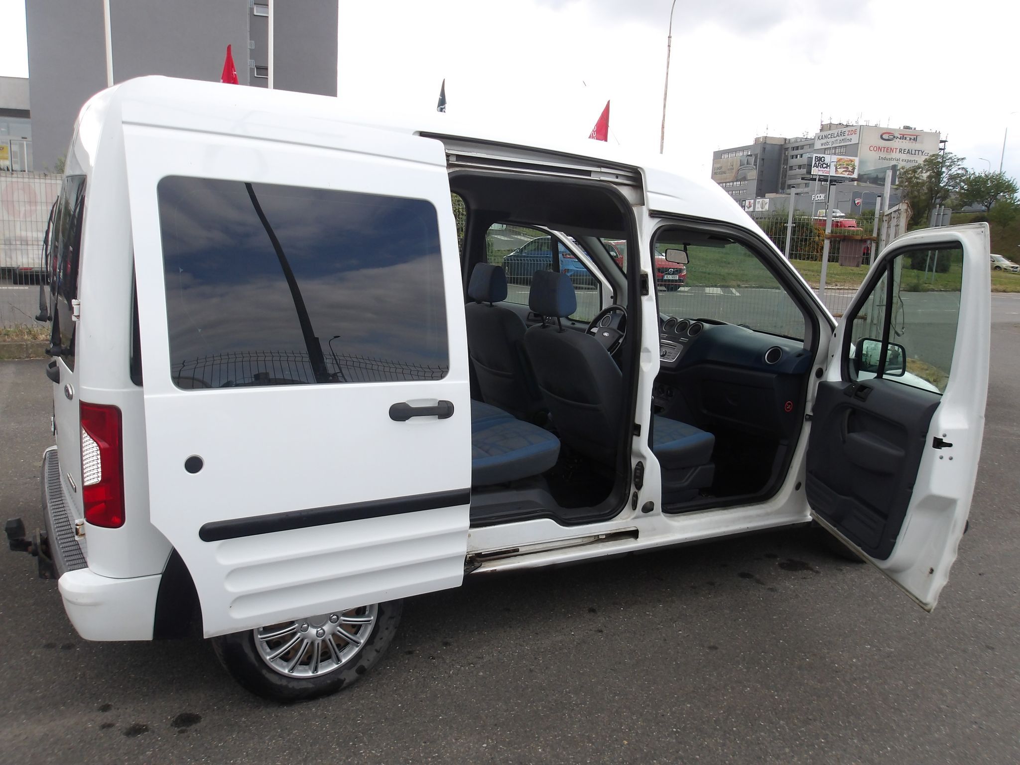 Ford Transit Connect, 1,8TDCi L1H2 ČR NAJ.179000km ! - fotka 3