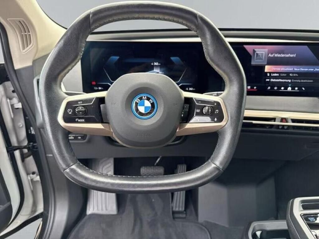 BMW iX, xDrive 40*Kůže*360° kamera - fotka 6