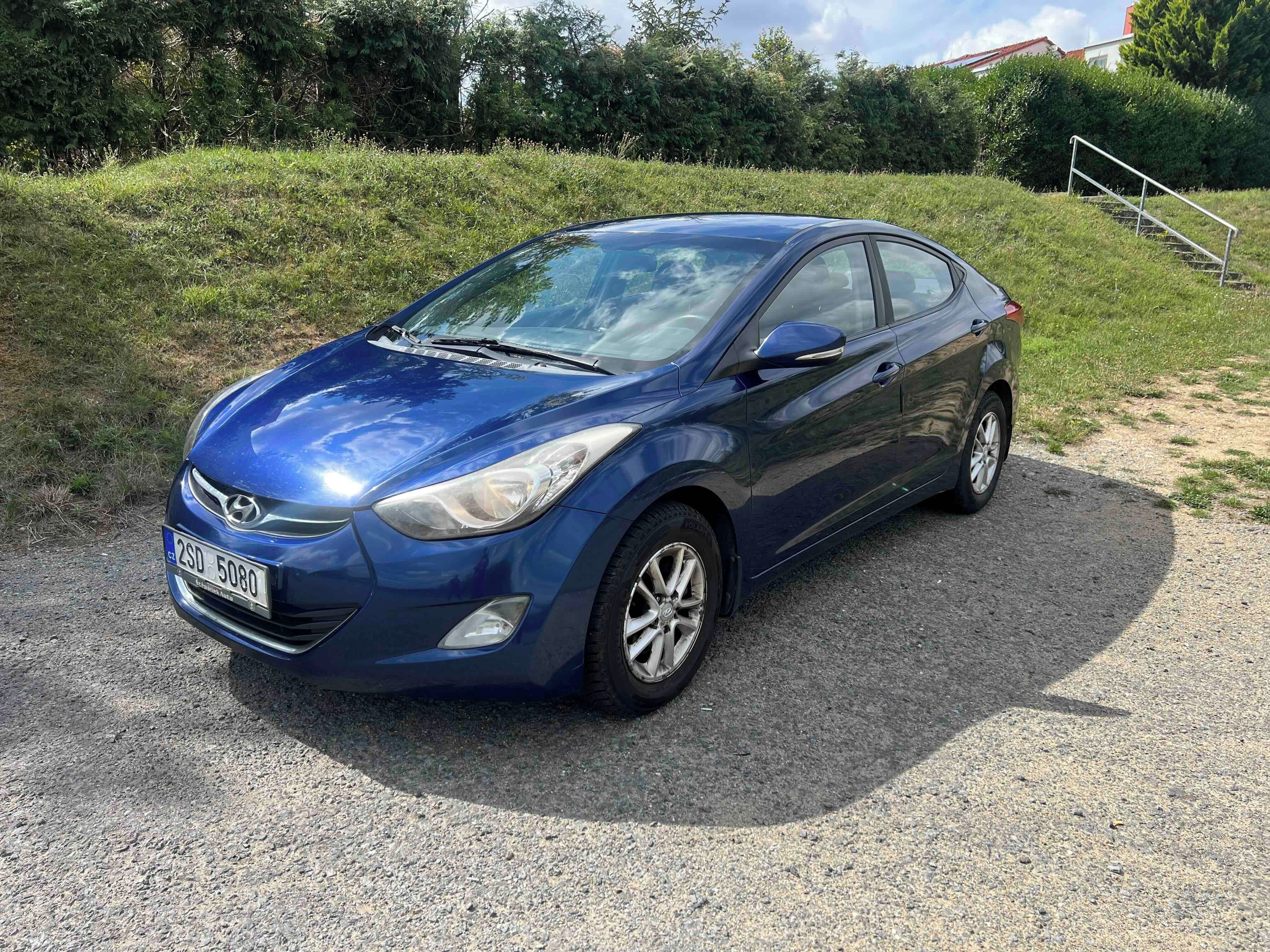 Hyundai Elantra, 1,6GDi - hledá nového parťáka - fotka 3