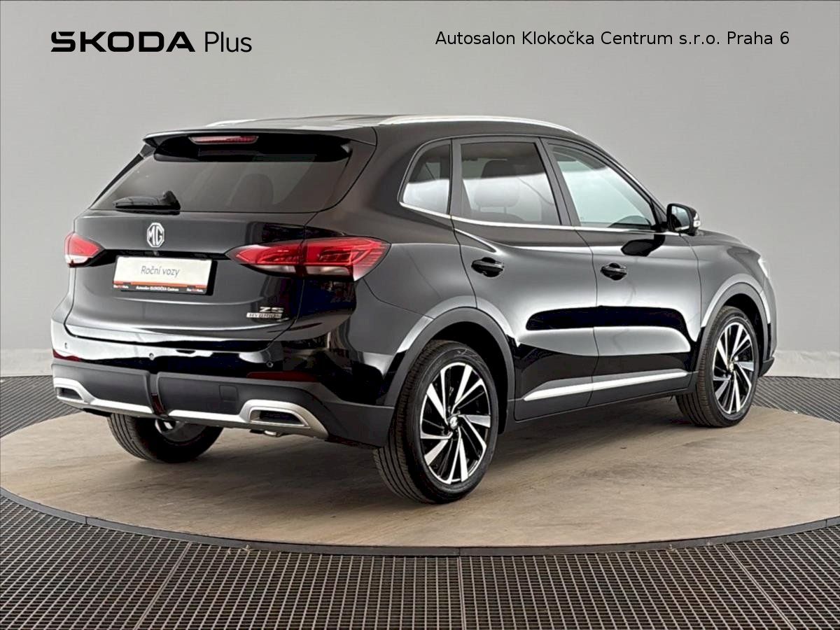 MG ZS, Hybrid+145 kW Exclusive - fotka 2