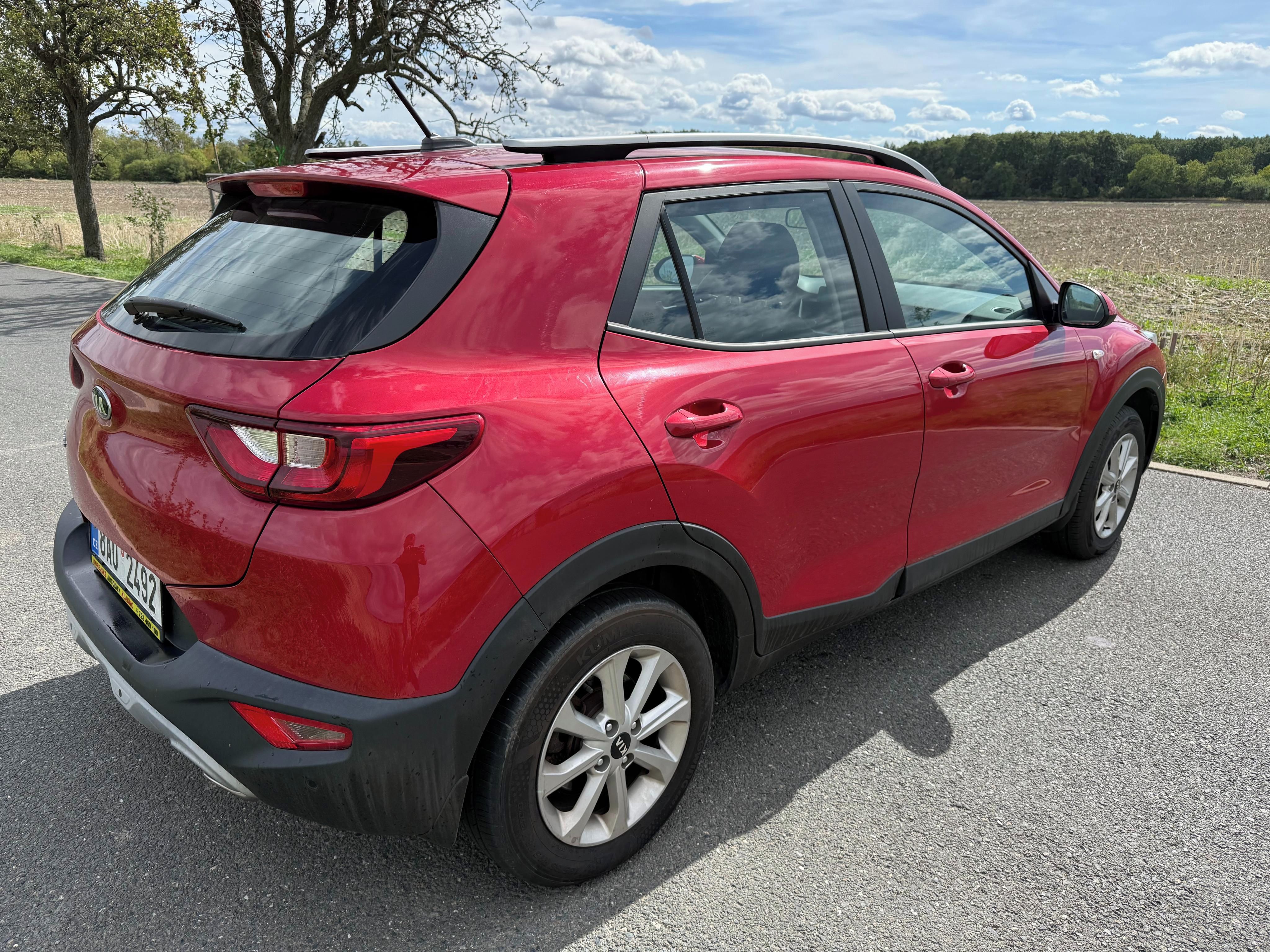 Kia Stonic, 1.2i 66700km 2021 - fotka 4