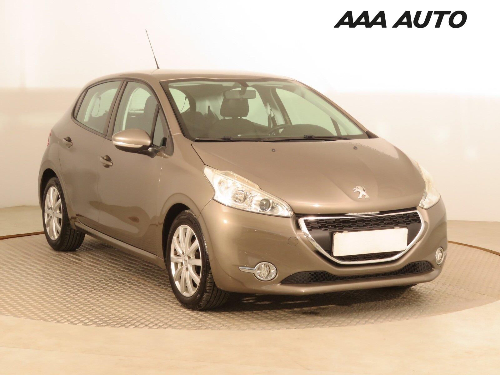 Peugeot 208, 1.4 VTi, Serv.kniha