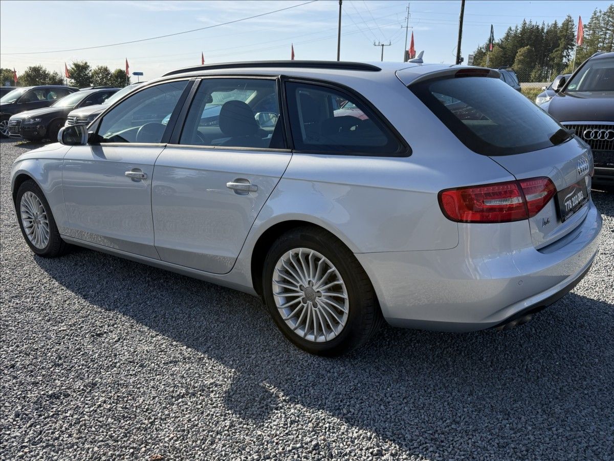 Audi A4 Avant, 2,0   TDi 130 kw Quattro LED - fotka 5