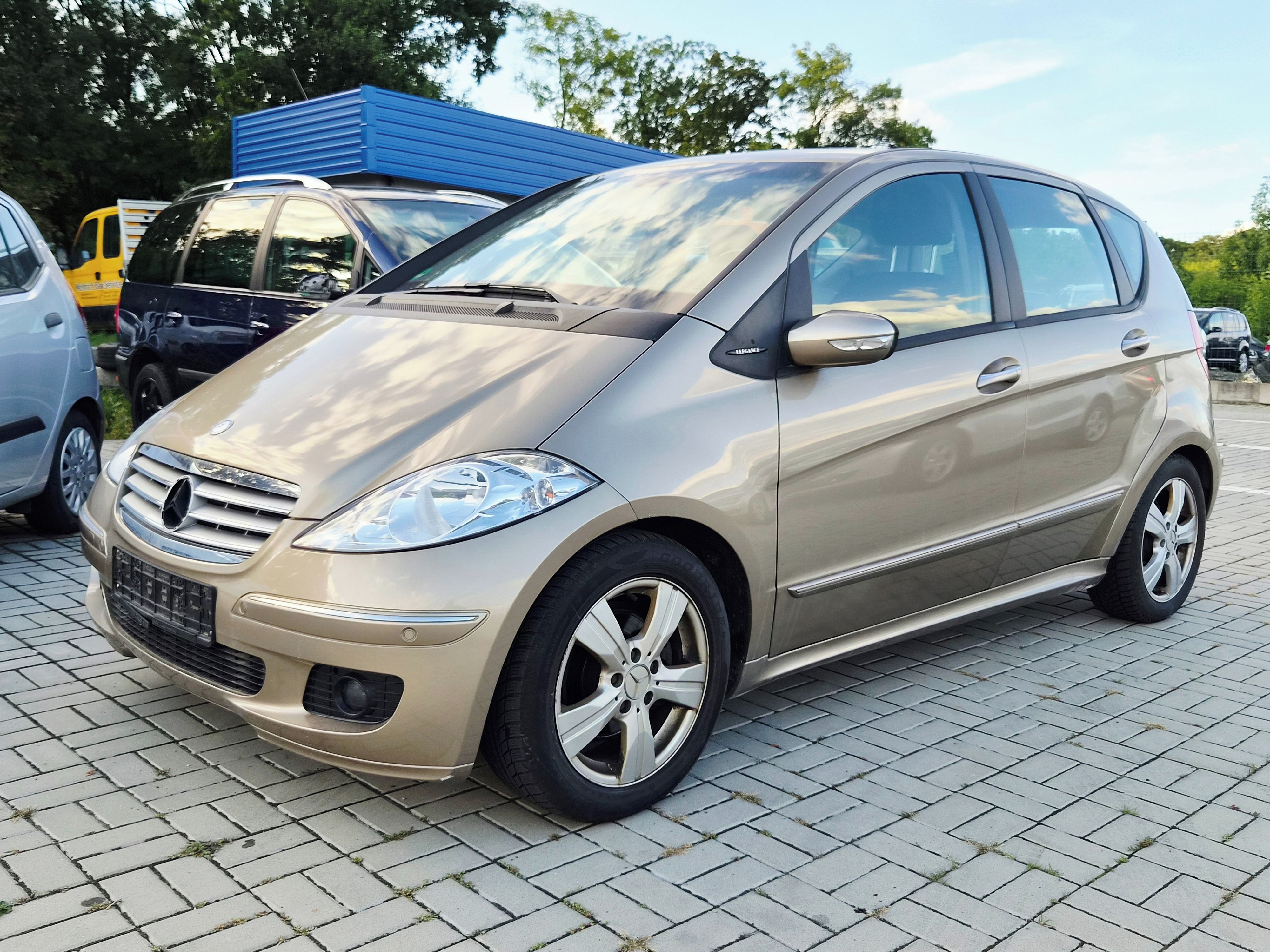 Mercedes-Benz Třídy A, 1.5i  AUTOMAT - fotka 2