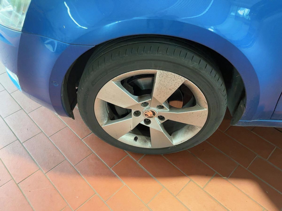 Škoda Octavia, III 1.4Tsi 103KW BI-XENONY TOP - fotka 5
