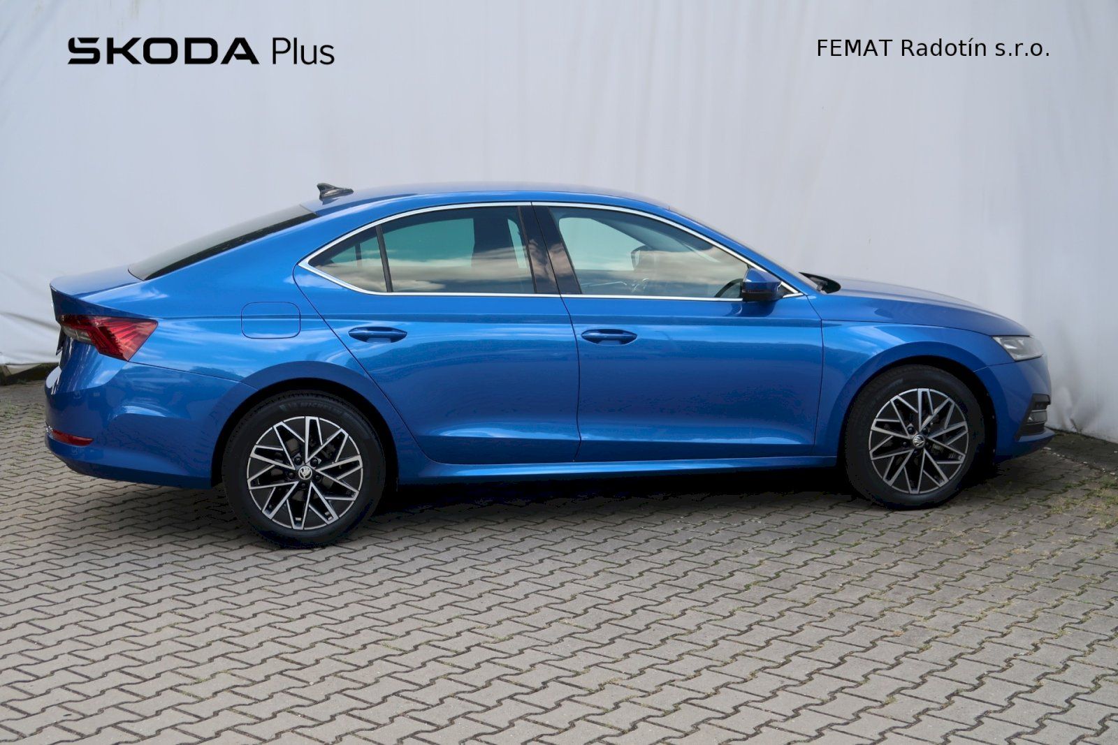 Škoda Octavia, Style Plus 2,0 TDi / 110 kW  D - fotka 3