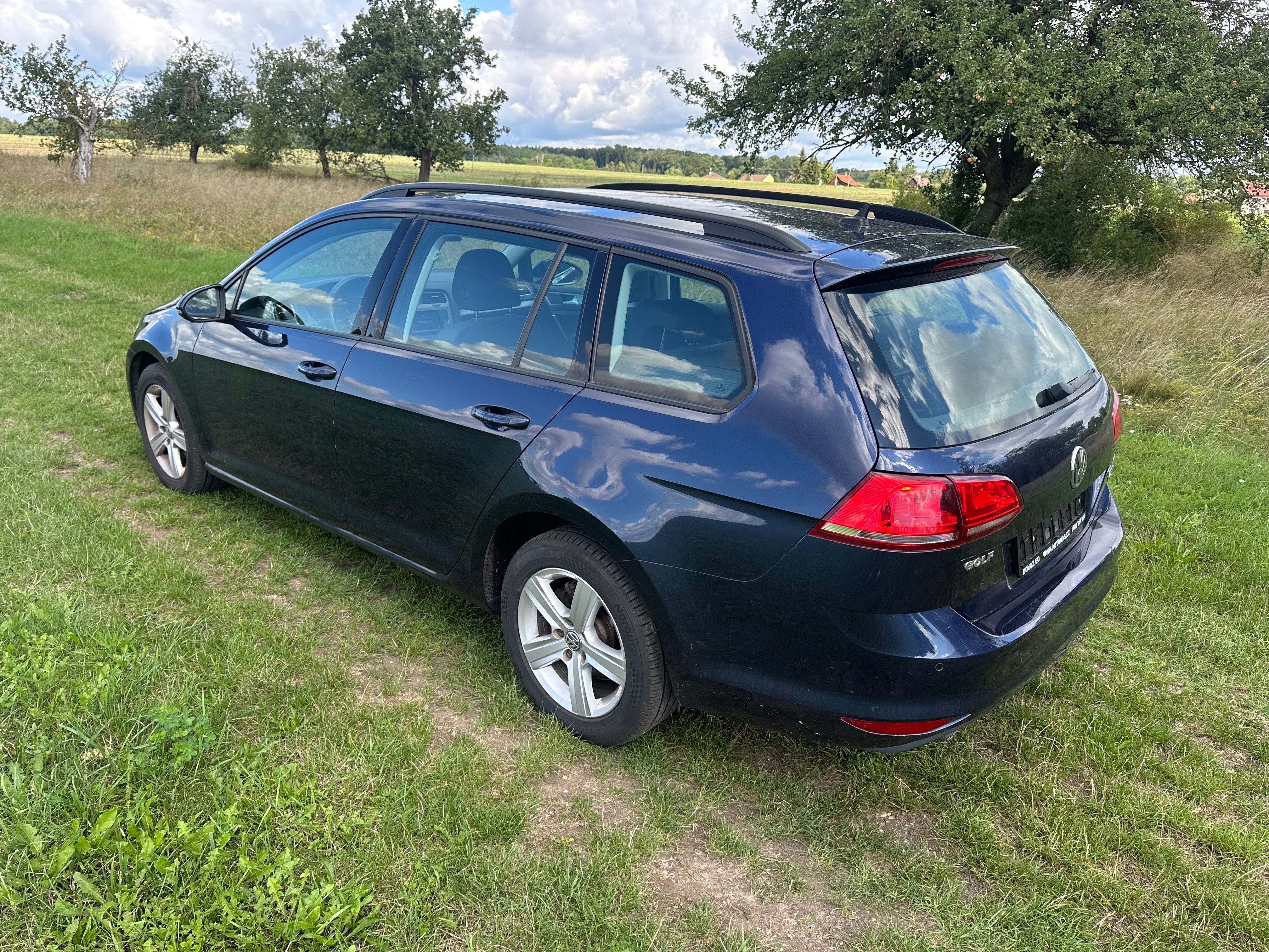 Volkswagen Golf, 7-1.6TDI-81KW-138000KM-SERVIS - fotka 4