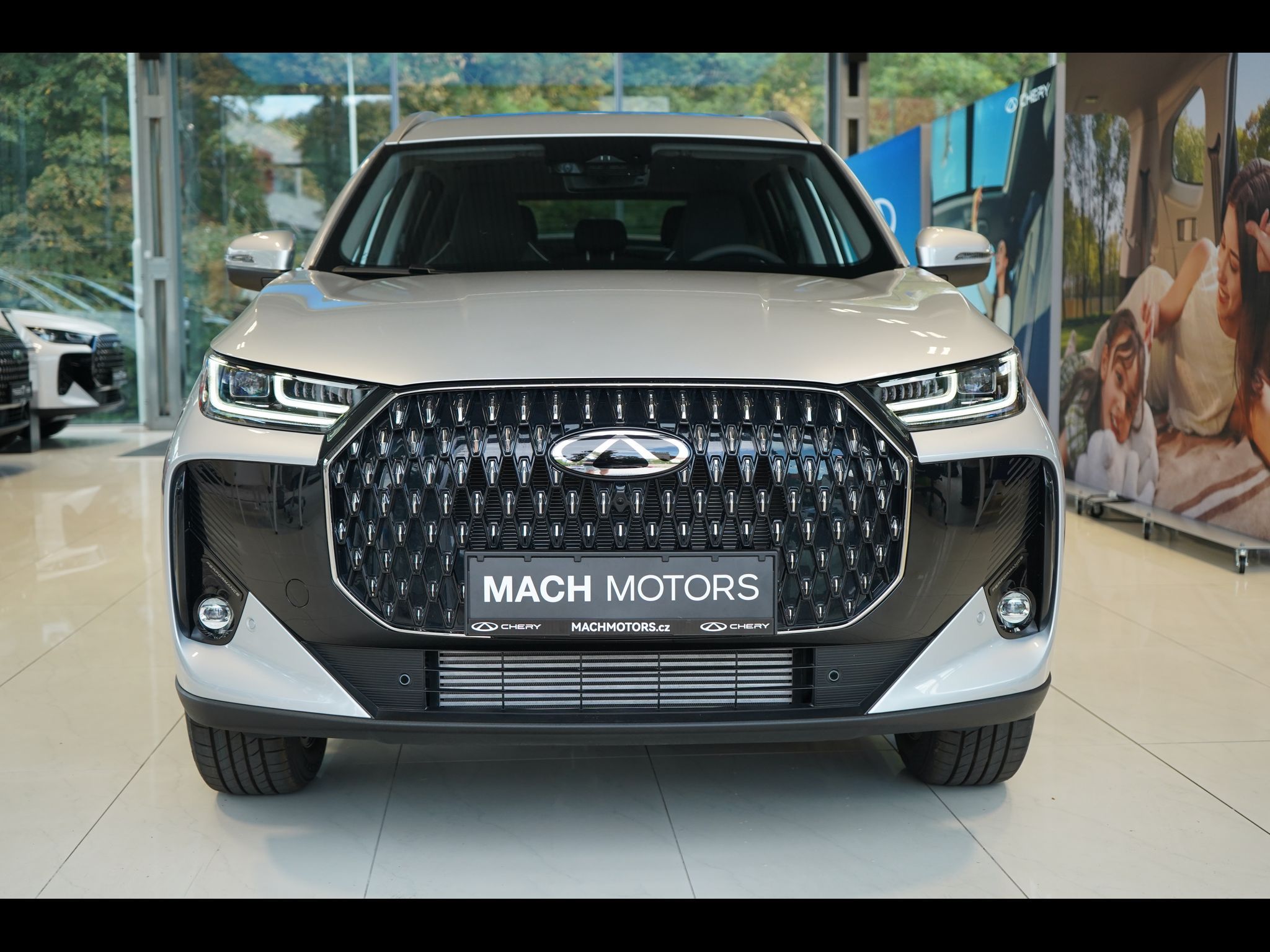 Chery Tiggo 7, UNIQUE ICE AWD 1,6 T-GDI - fotka 2