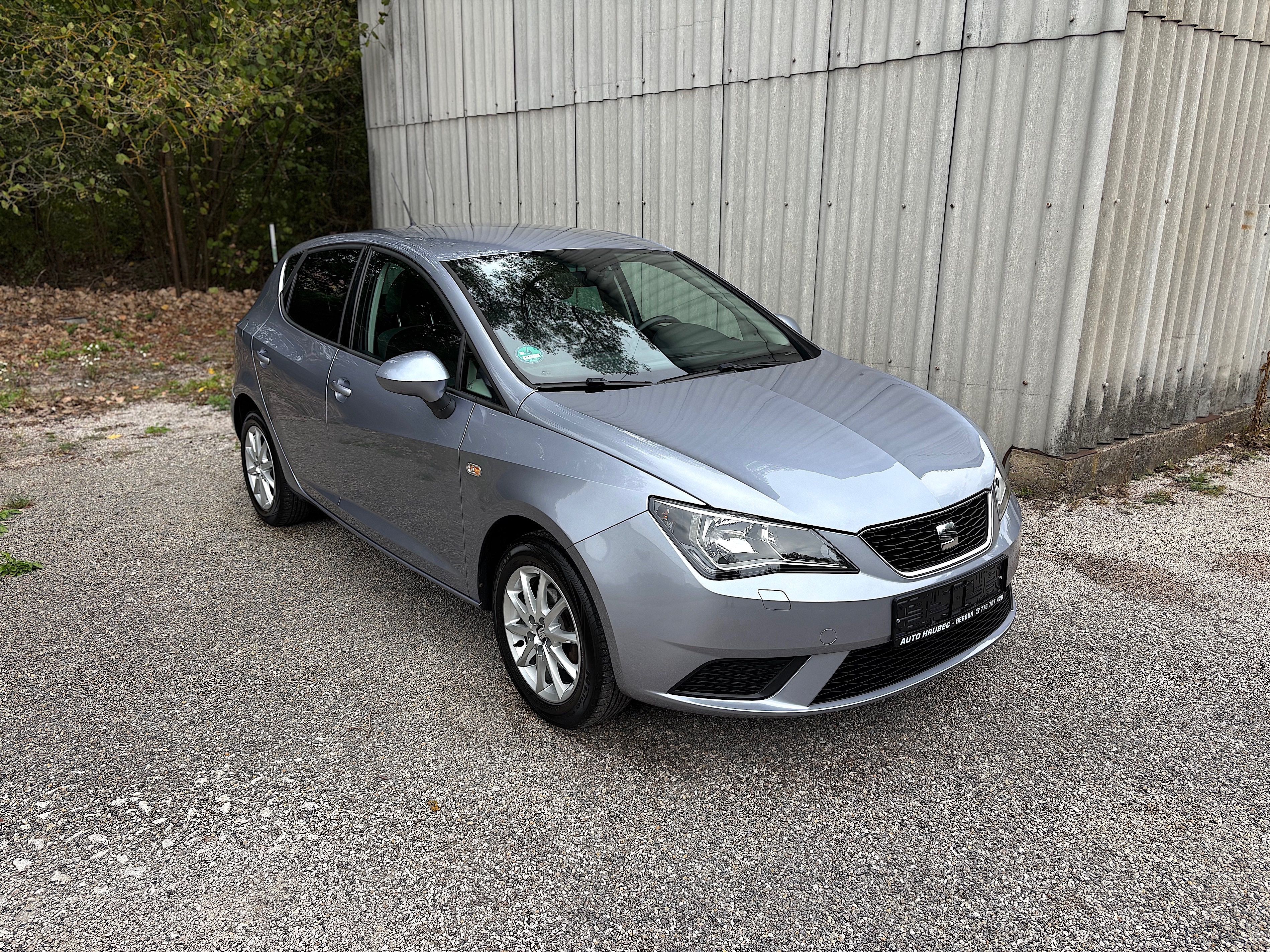 Seat Ibiza, 1.2 TSi 66 kW ŘEMEN NEHAVAR. - fotka 3
