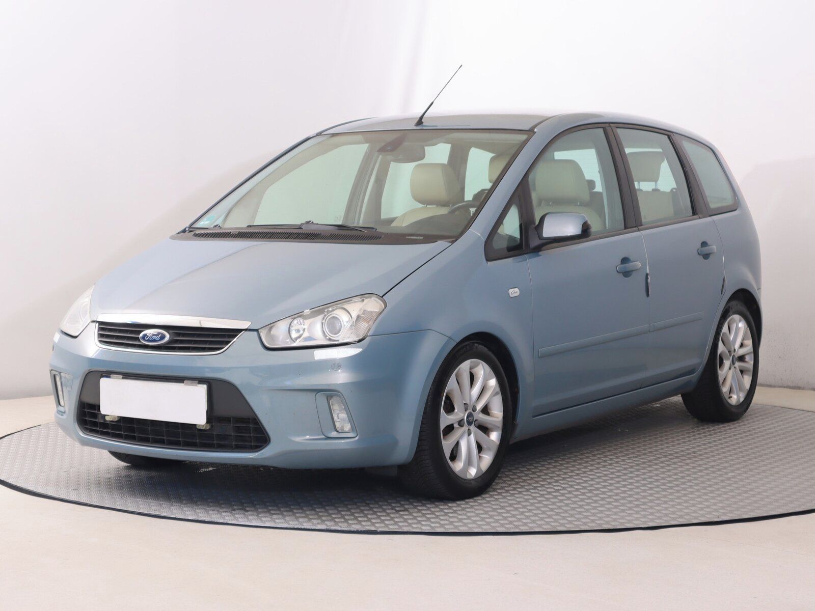 Ford C-MAX, 2.0 TDCi, slušný stav - fotka 2
