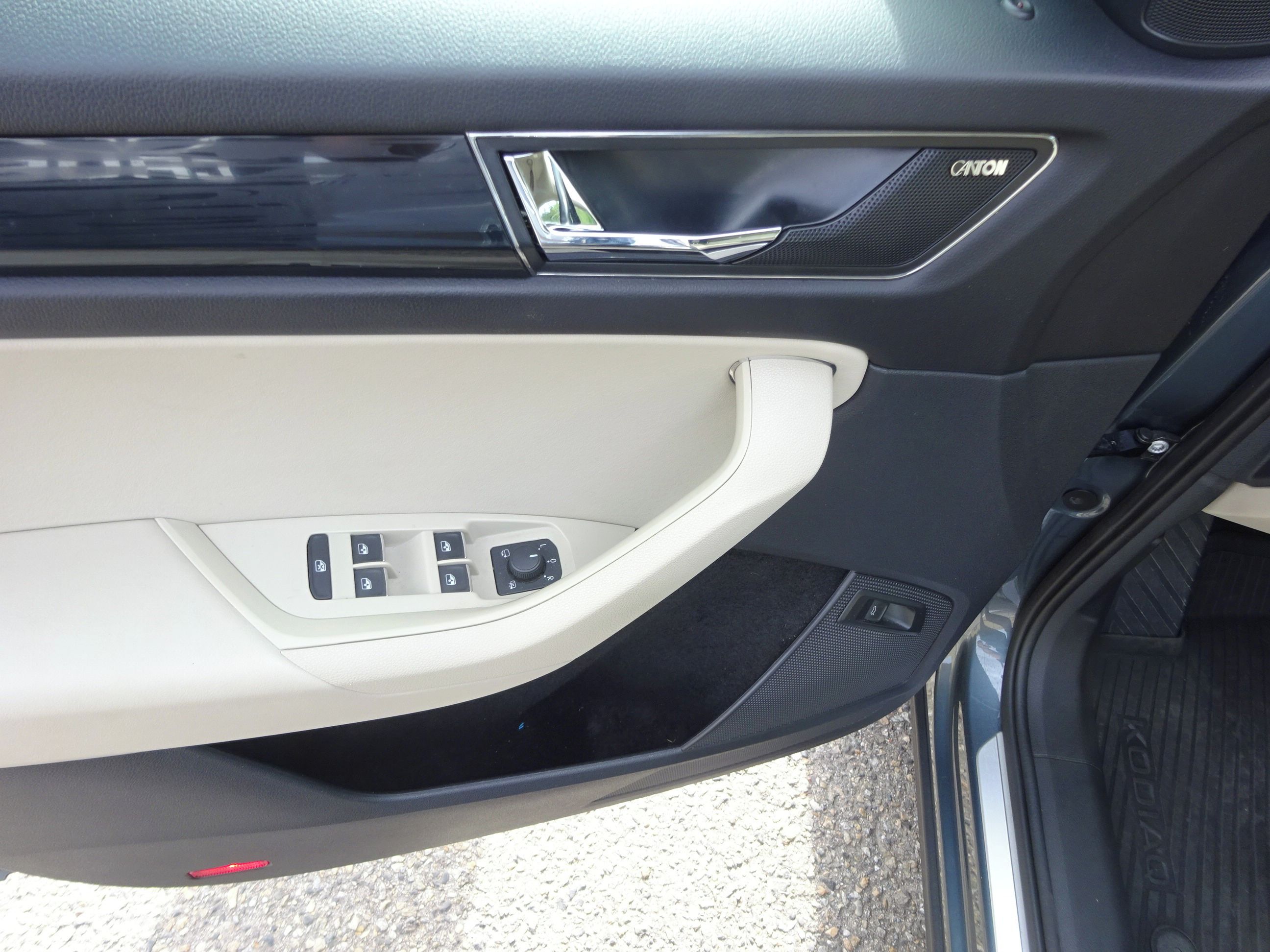 Škoda Kodiaq, 2.0 TDI (140 KW) 1.MAJITEL ČR - fotka 6