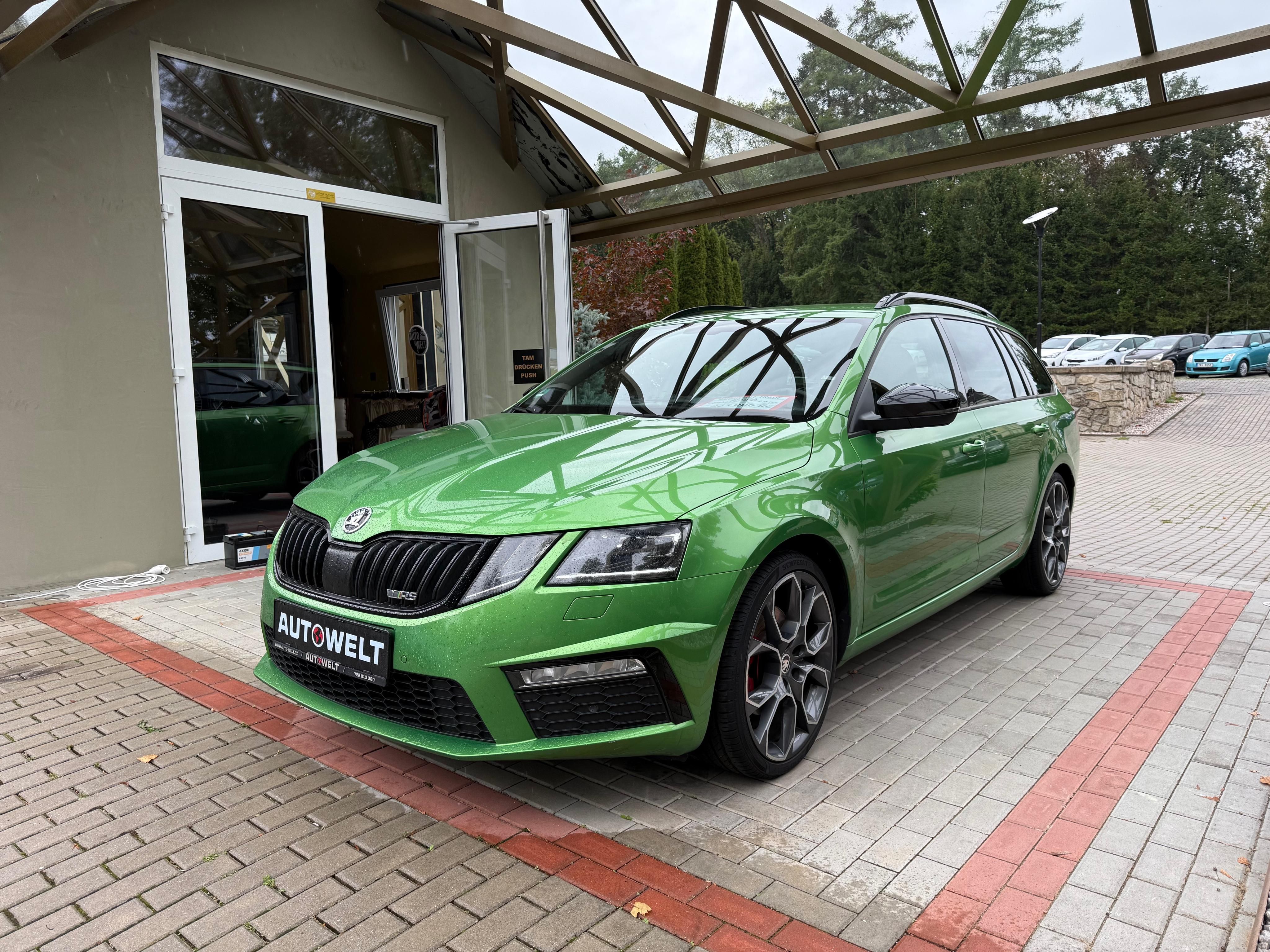 Škoda Octavia, III RS 2.0 TDi 135kW/LED/KAMER