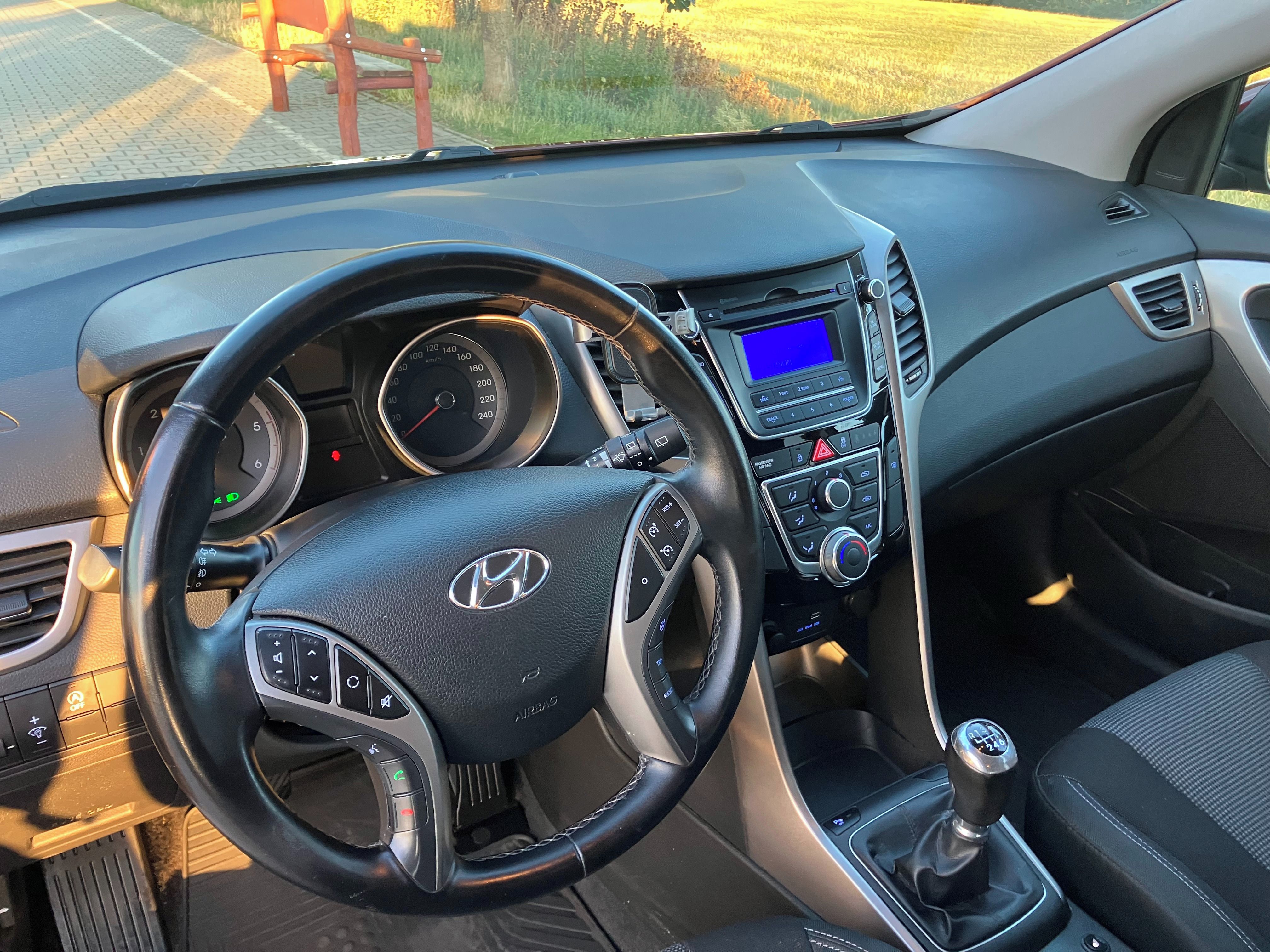 Hyundai i30, 1.6 CRDi 81 kW, nízká spotřeba - fotka 5