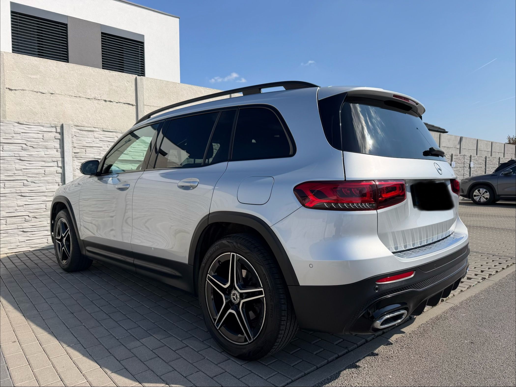 Mercedes-Benz GLB, 180d, (2,0d Mercedes) AMG - fotka 6