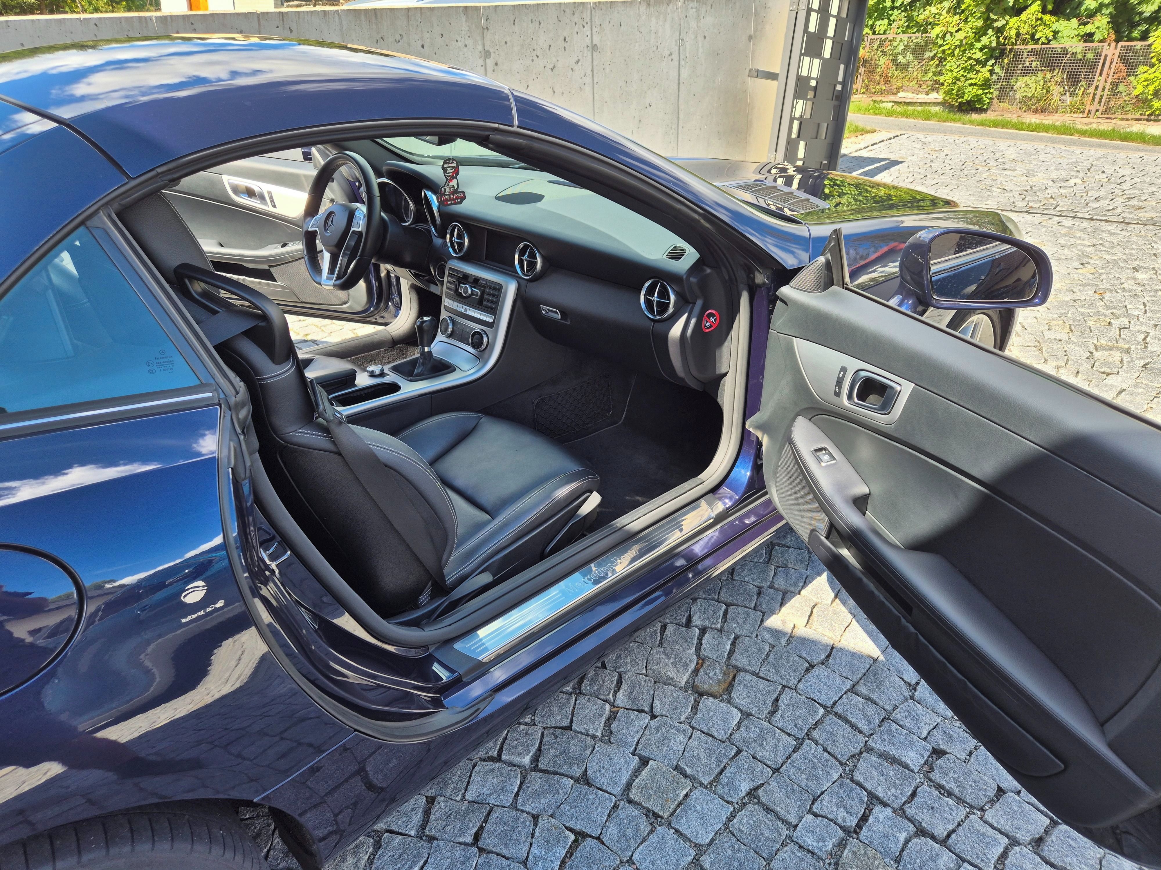 Mercedes-Benz SLK, R172 MANUÁL - fotka 6