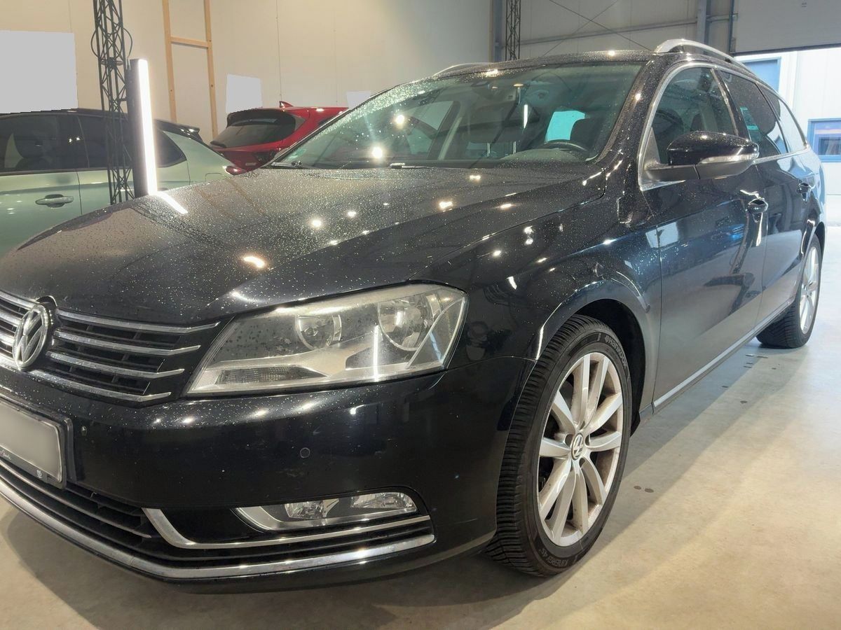 Volkswagen Passat, B7 2.0Tdi 103KW ALCANTR. HIGHL