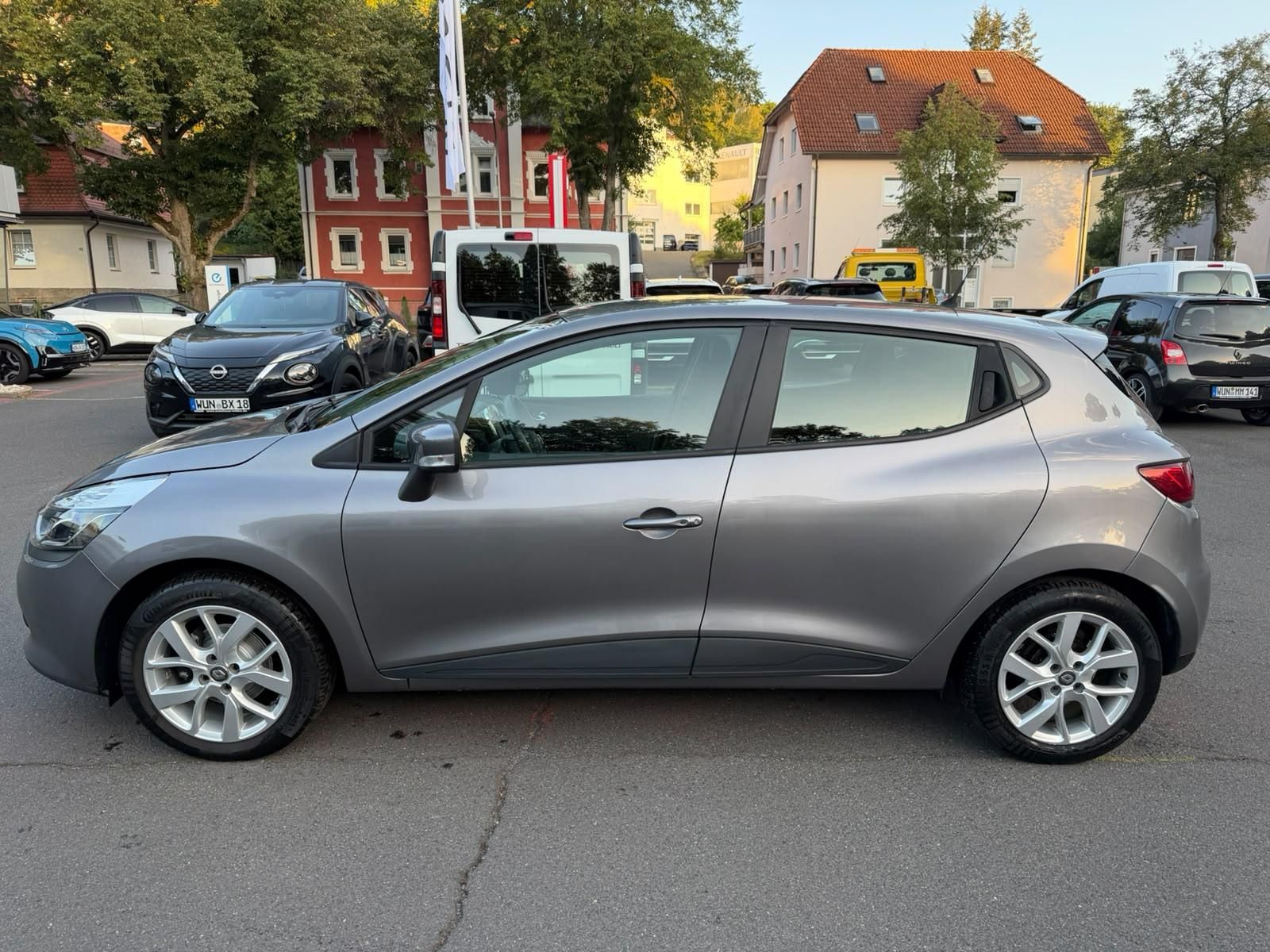 Renault Clio, IV. Dynamique 1.2. 4 válec - fotka 4