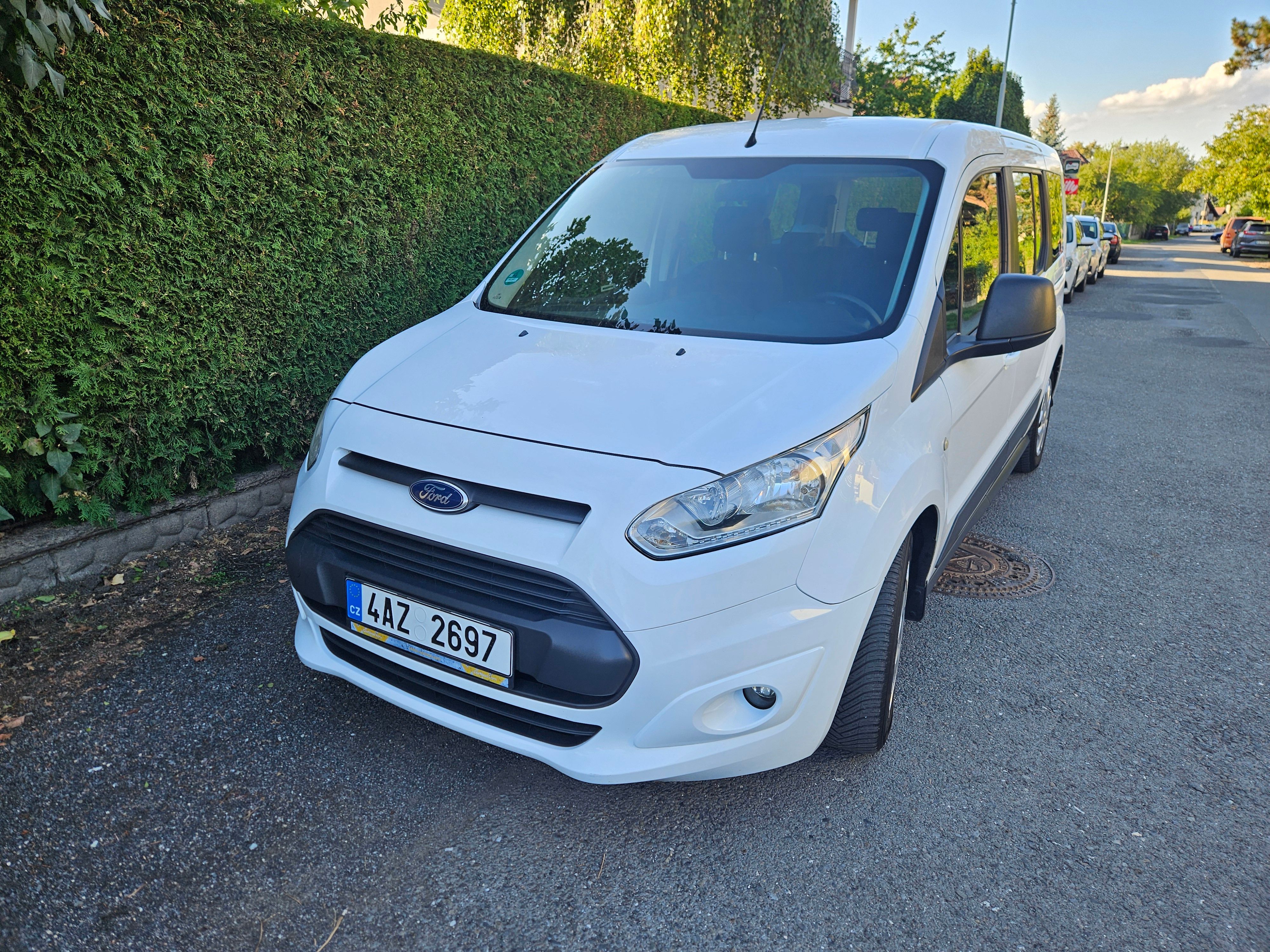 Ford Tourneo Connect, 1.5 TDCi bez AdBlue 7míst - fotka 4