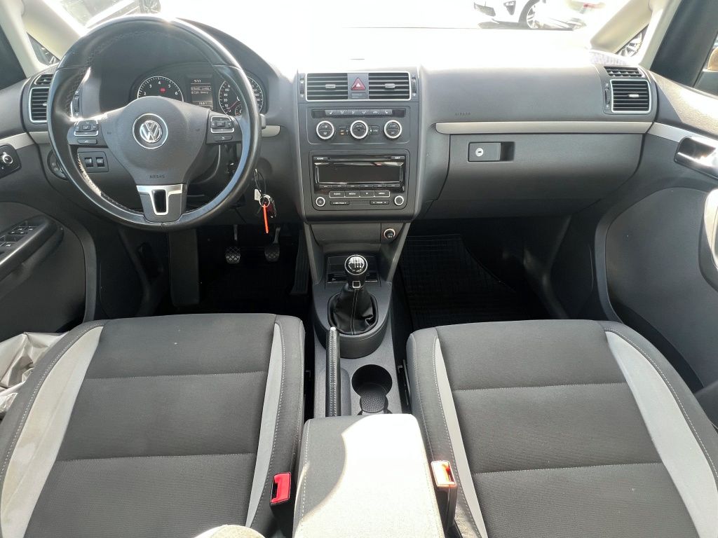 Volkswagen Touran, Comfortline 1.4 TSI 103 kW - fotka 5