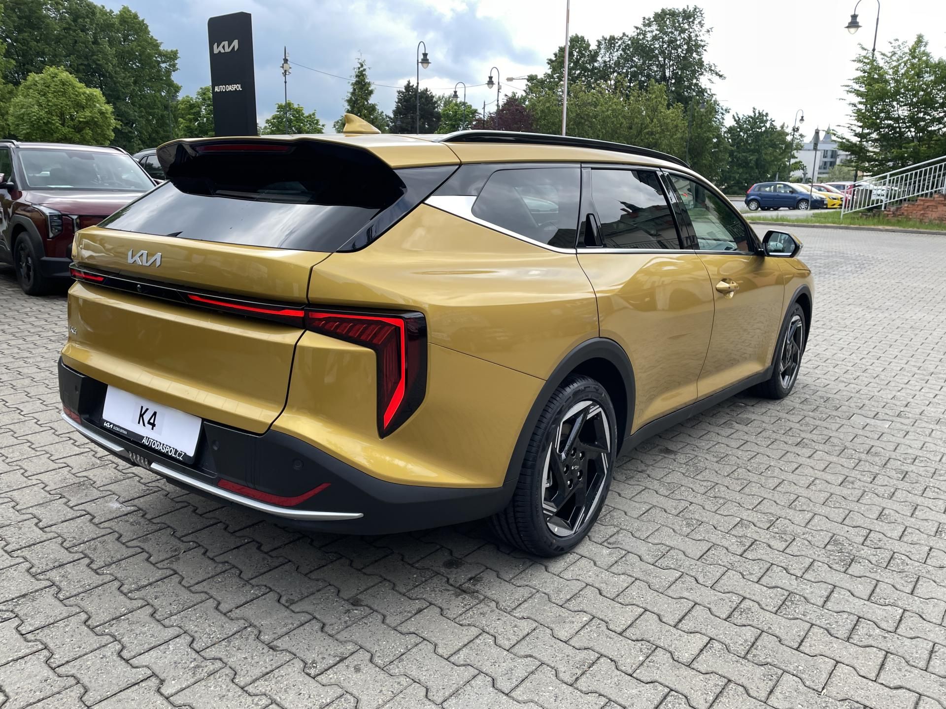 Kia K4, 1,6 T-GDi  7DCT TOP 110kW - fotka 3