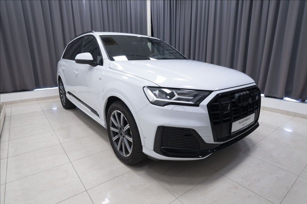 Audi Q7, 3,0 TDI QUATTRO S-LINE ČR - fotka 3