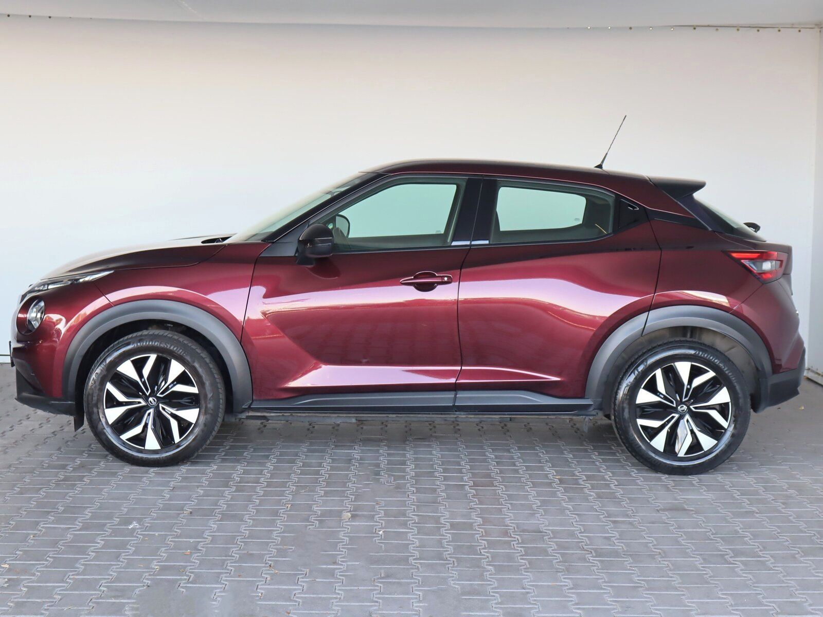 Nissan Juke, 1.0 DIG-T, Serv.kniha - fotka 3