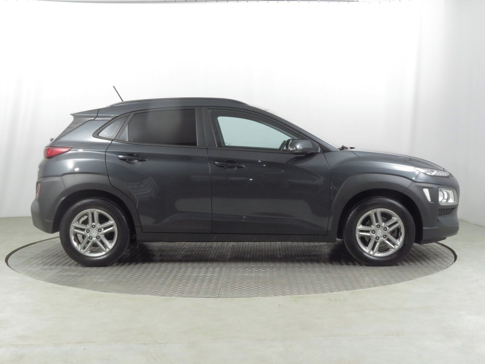 Hyundai Kona, 1.0 T-GDI, Family, Serv.kniha - fotka 6