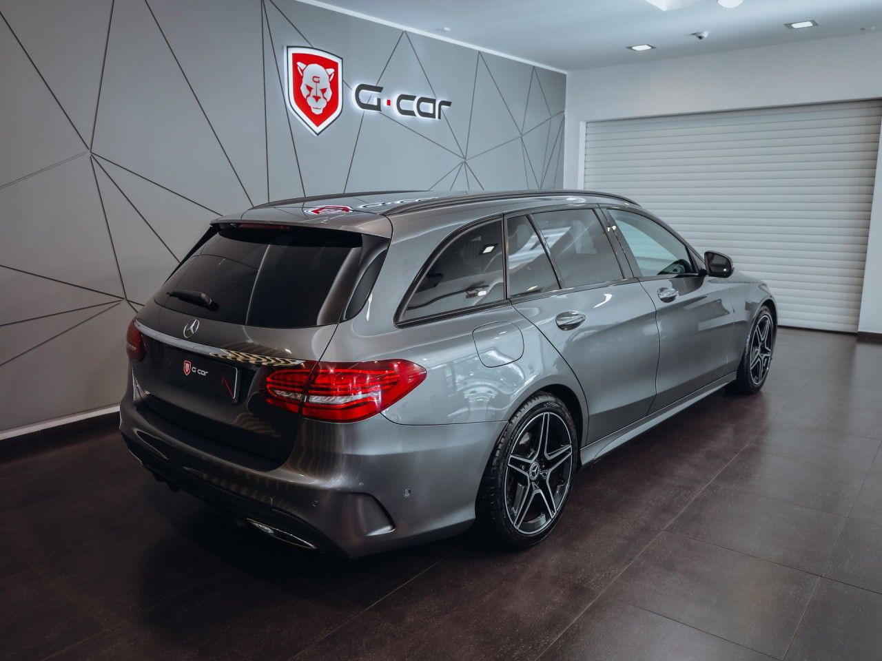 Mercedes-Benz Třídy C, C 220 CDI AMG - fotka 5