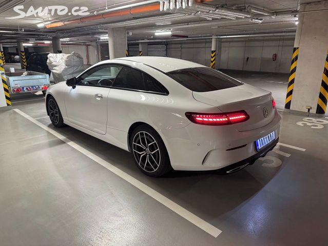 Mercedes Třída E