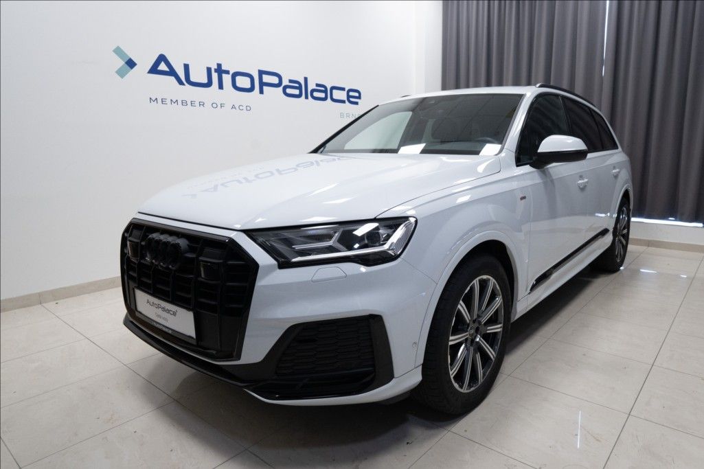 Audi Q7, 3,0 TDI QUATTRO S-LINE ČR