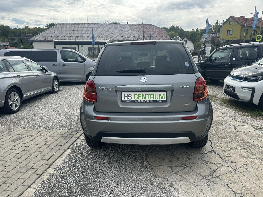 Suzuki SX4, Style 1.6i 88kW  serviska - fotka 4