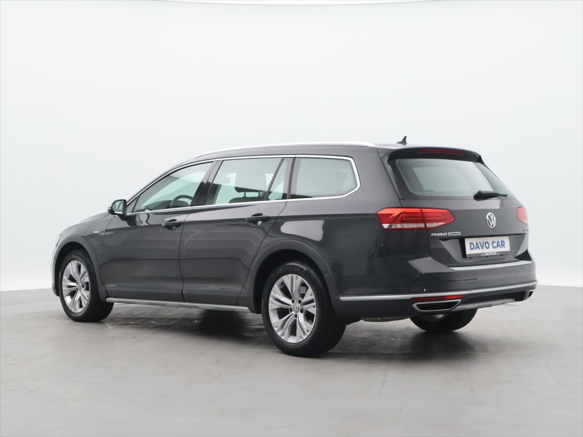 Volkswagen Passat, 2,0 TDI 140kW Alltrack 4M DSG - fotka 5