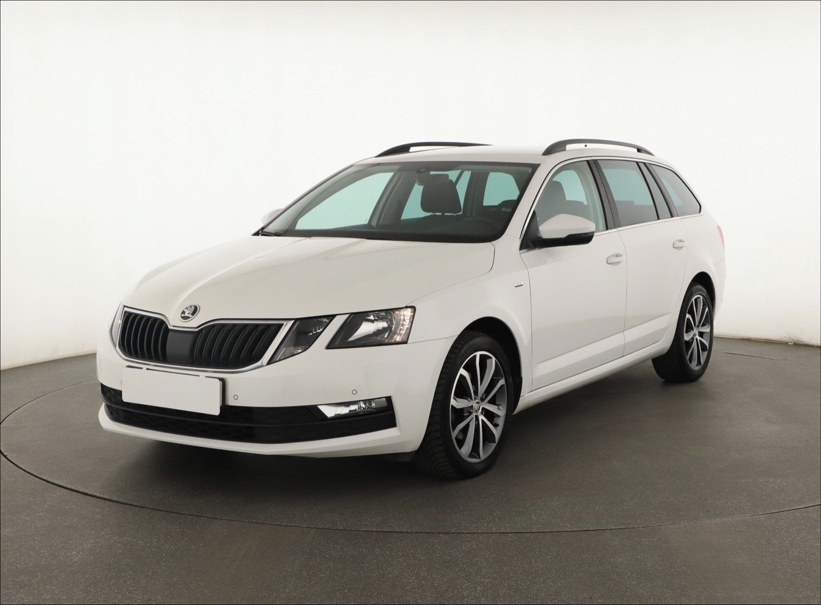 Škoda Octavia, 2.0 TDI, Ambition, Automat - fotka 2