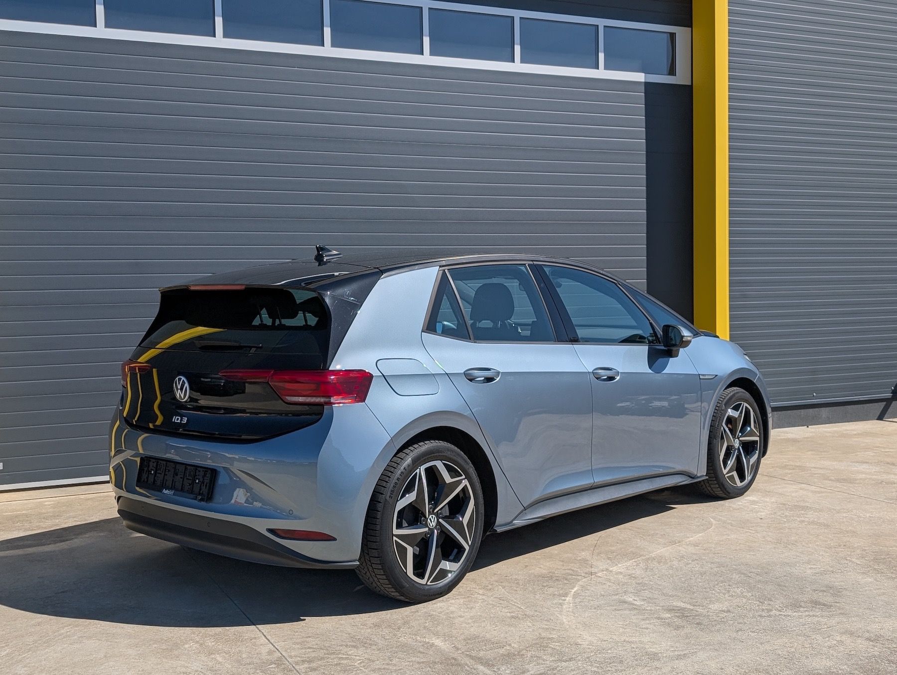 Volkswagen ID.3, Pro 150 kW, LED, tažné,SoH 93% - fotka 2