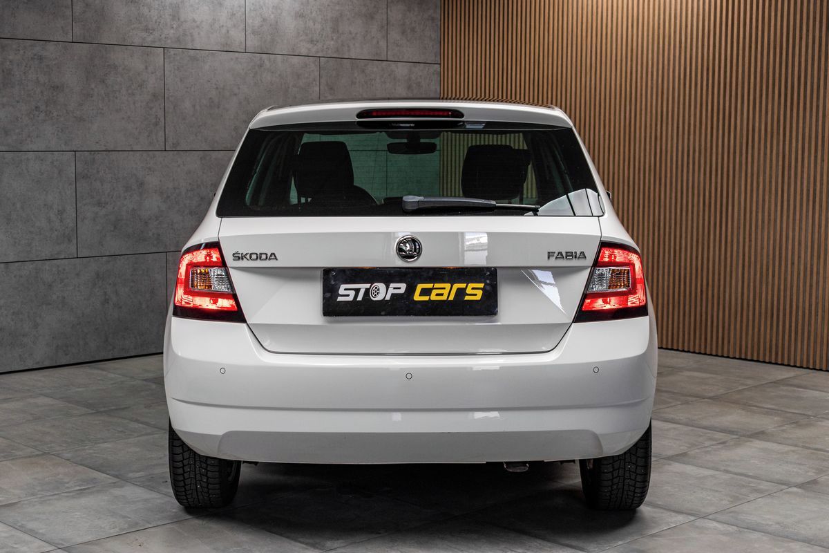 Škoda Fabia, 1.2 TSI DSG*STYLE*PANORAMA*DPH - fotka 5