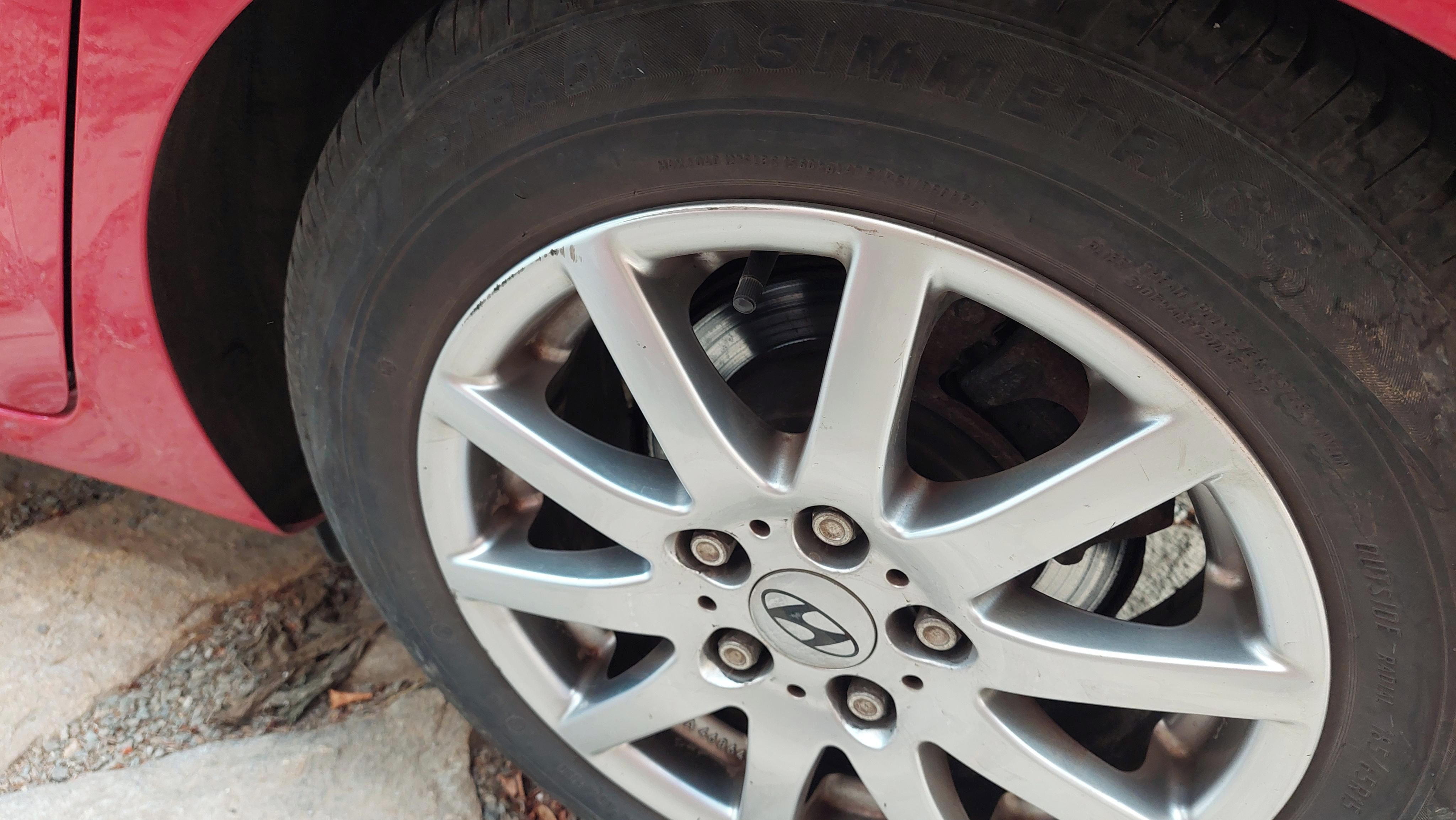 Hyundai i30, 1.4 80 kW - fotka 4
