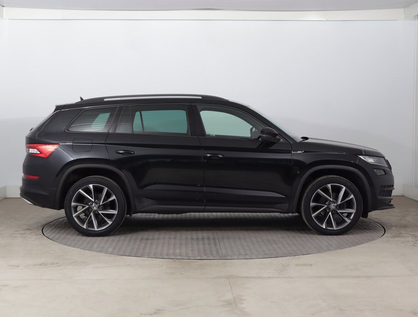 Škoda Kodiaq, 1.5 TSI, Sportline, Automat - fotka 6